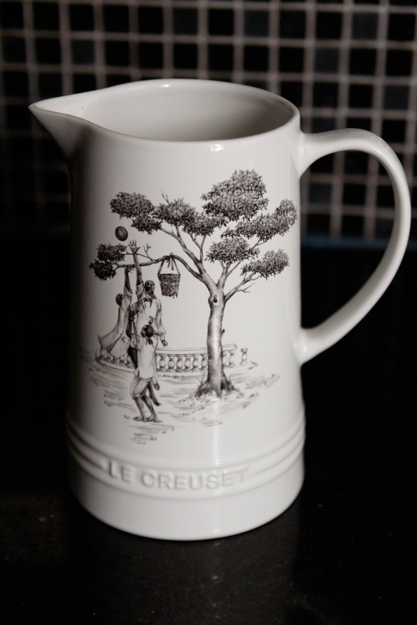 Shelia Bridges x  Le Creuset pitcher 

#LTKSpringSale