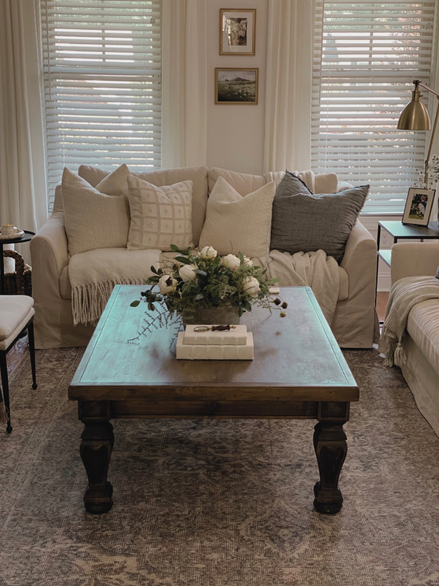 Summer living room 

#LTKSeasonal #LTKhome