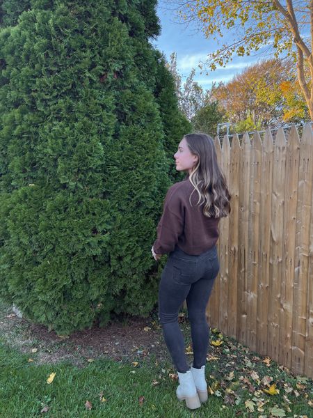 fall in the northeast 🍁 wearing a 6 in the boots, 0 short in the jeans and XS in the sweater. the sweater is pretty cropped so size up for more length!! 

#LTKtravel #LTKstyletip #LTKshoecrush
