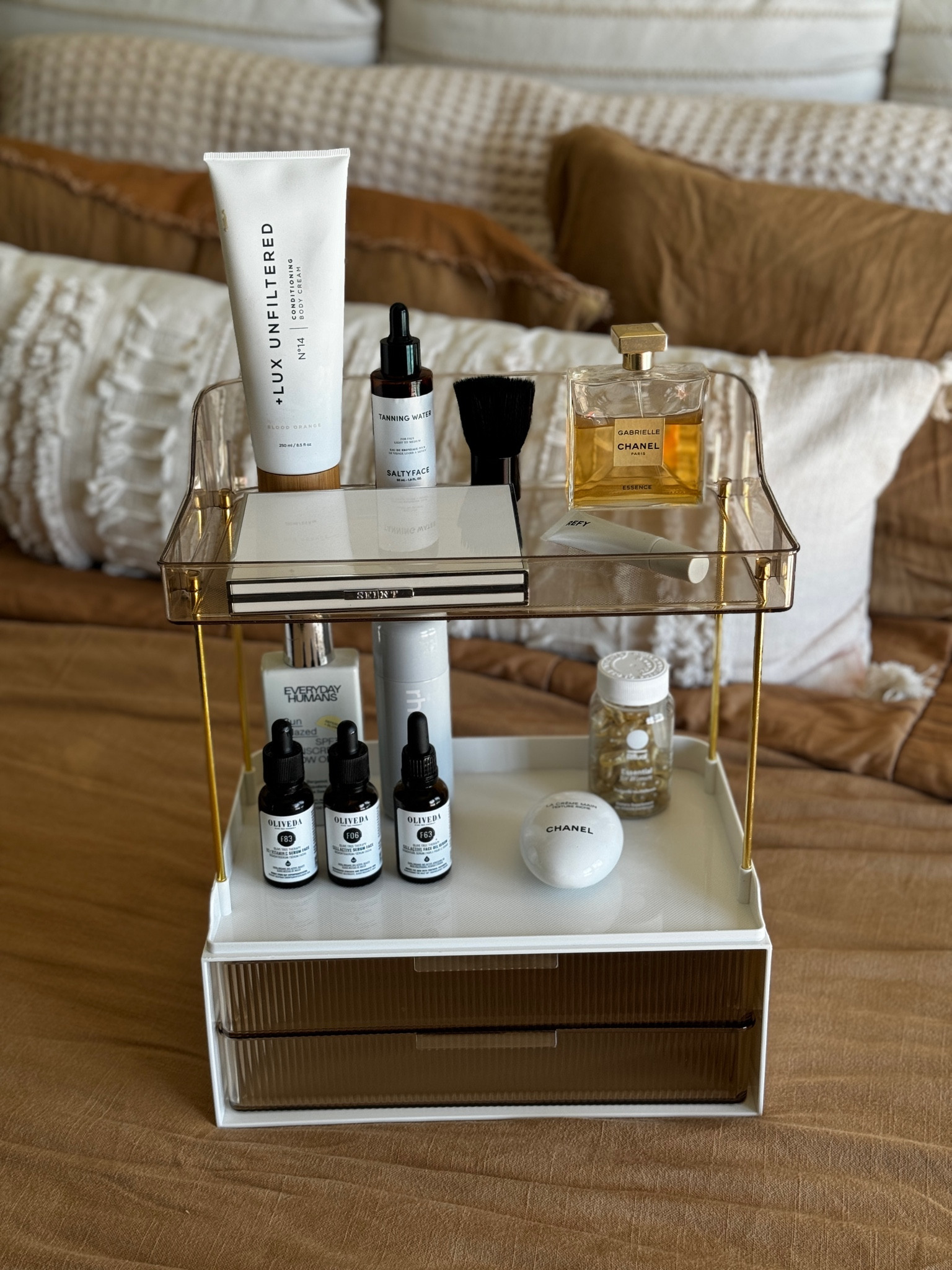 Bathroom Counter Organizer! Display all of your daily products for simple access! 

#bathroom #bathroomorganization #bathroomcounter #skincare #makeup #demure #walmartfinds

#LTKBeauty #LTKHome #LTKFindsUnder50