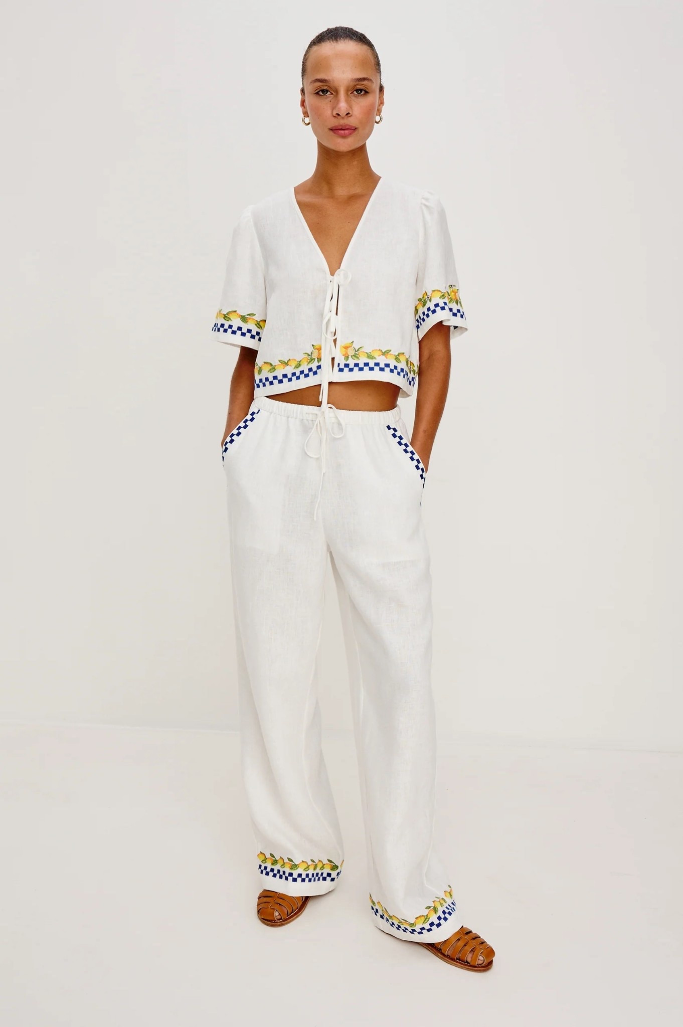 New Summer Linen Looks at Rails🍋

#summer #linen #sets #dress #vacation #travel #new

#LTKMothersDay #LTKTravel #LTKSeasonal