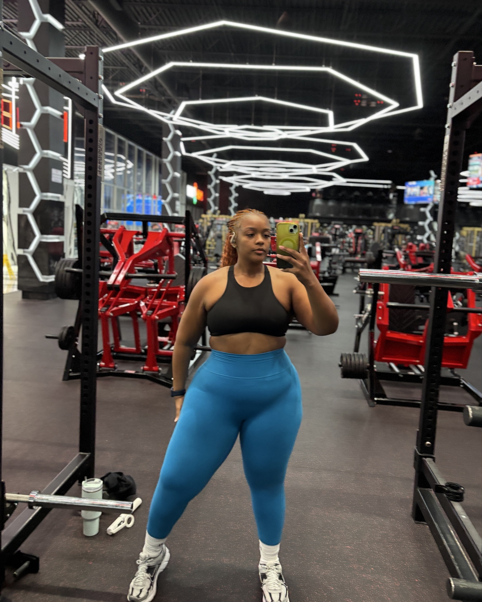 Buffbunny Collection 💙🖤

Bra - Medium 
Leggings - XL 

$$ off with code: CCURVESS

#LTKU #LTKActive
