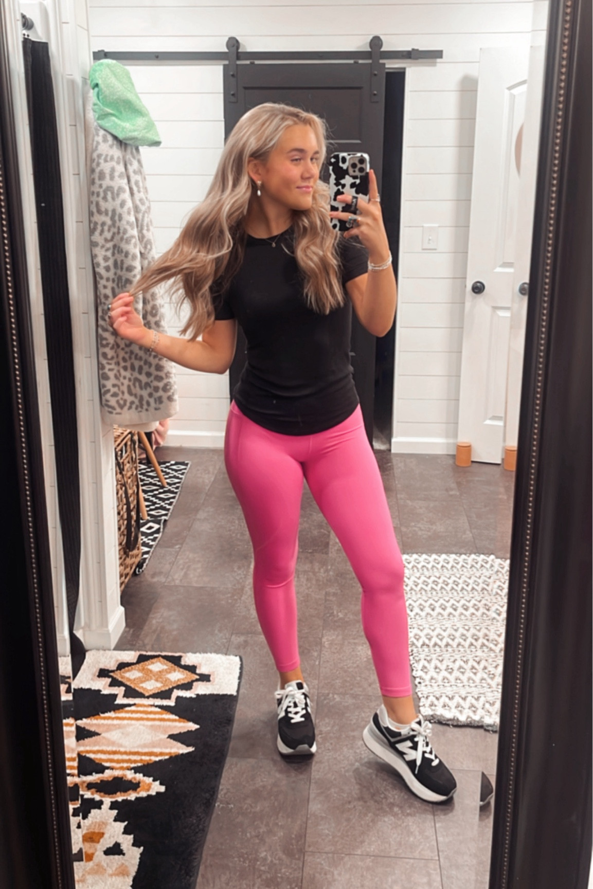 these leggings are the closest dupe to the  lululemon align leggings that I’ve seen! 10/10 wearing a small (could probably size down if you want a tighter fit)