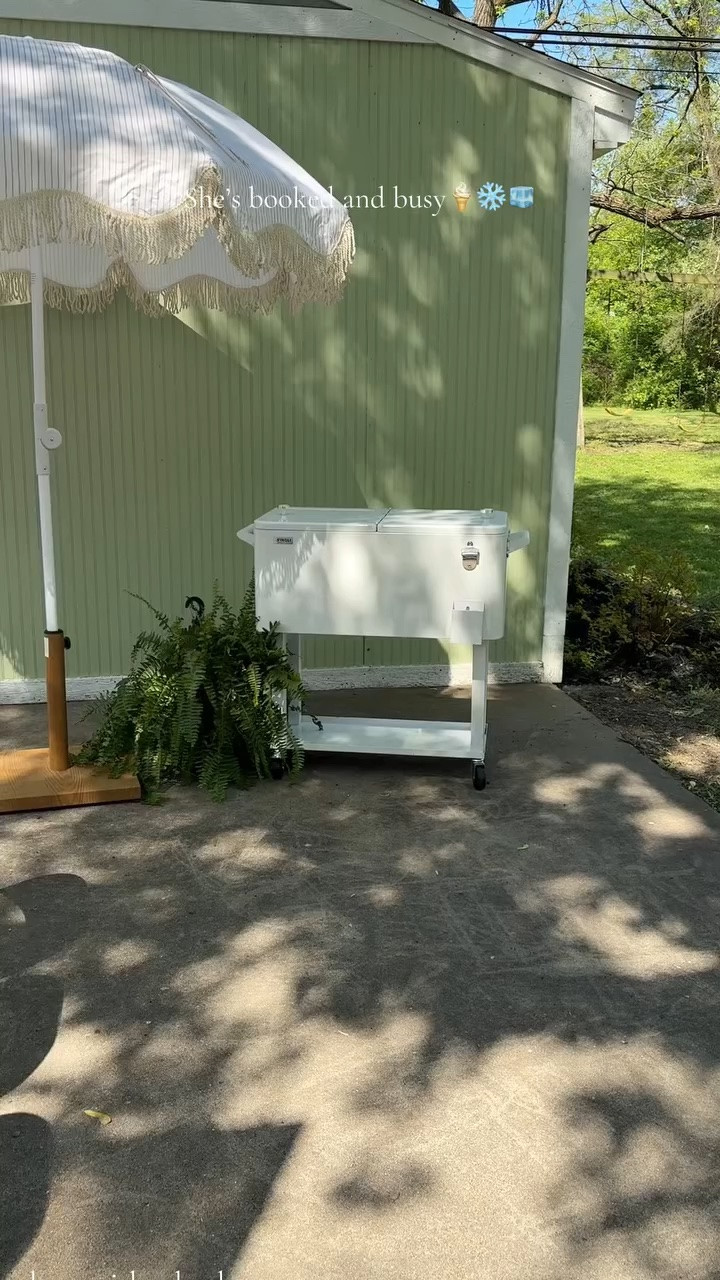 Ice cream cart side hustle is busy this summer! This rolling ice chest has paid for itself 👏 #icechest #icecreamcart #rollingcooler #summervibes

#earnscommissions