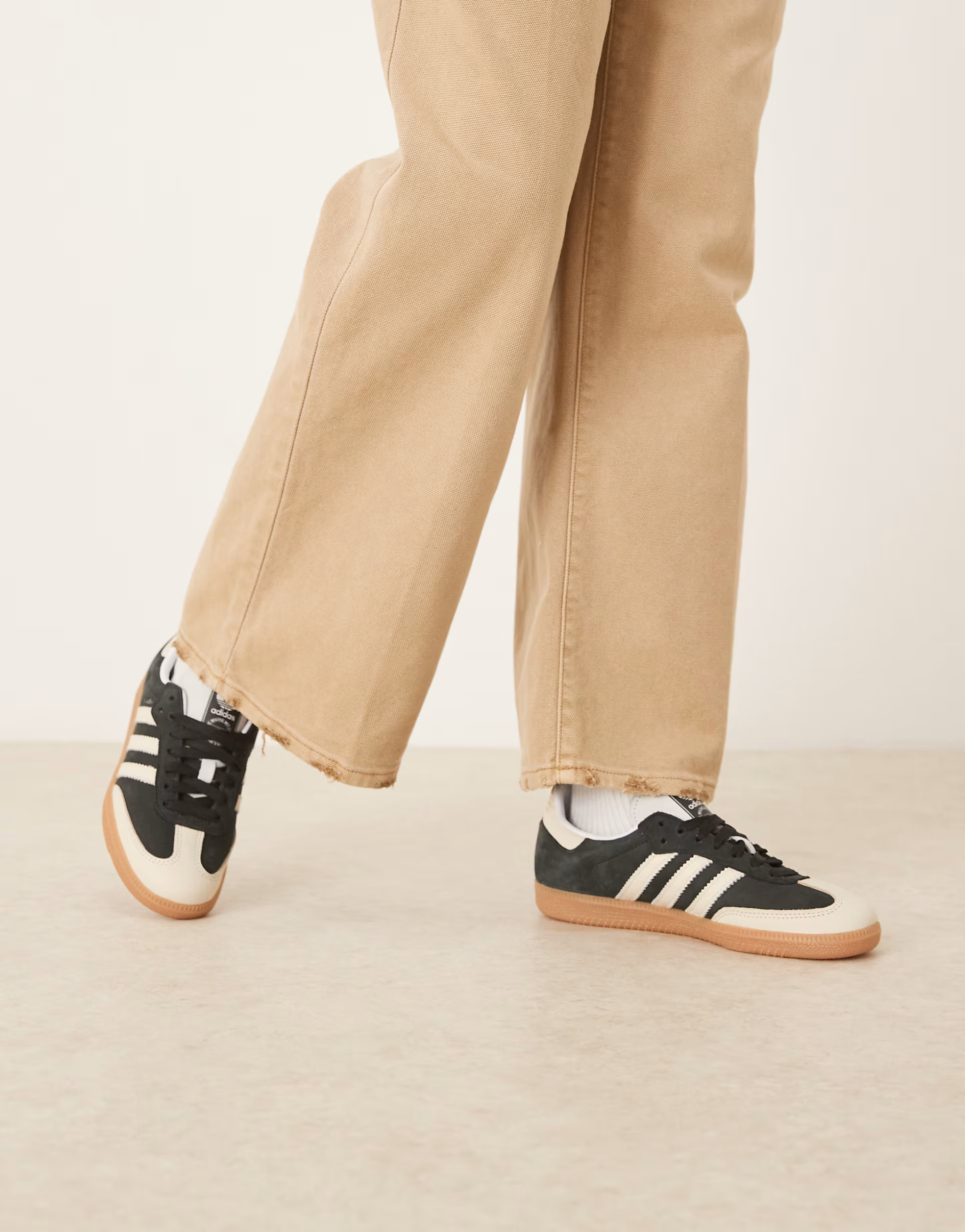adidas Originals - Samba OG - Baskets en daim - Noir et beige | ASOS (Global)