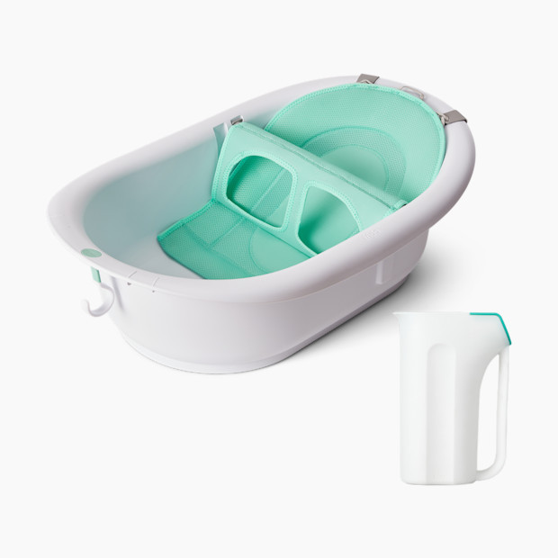 Frida Baby Bathtime Essentials Bundle Size 28.25"" x 9"" x 18.5 | Babylist