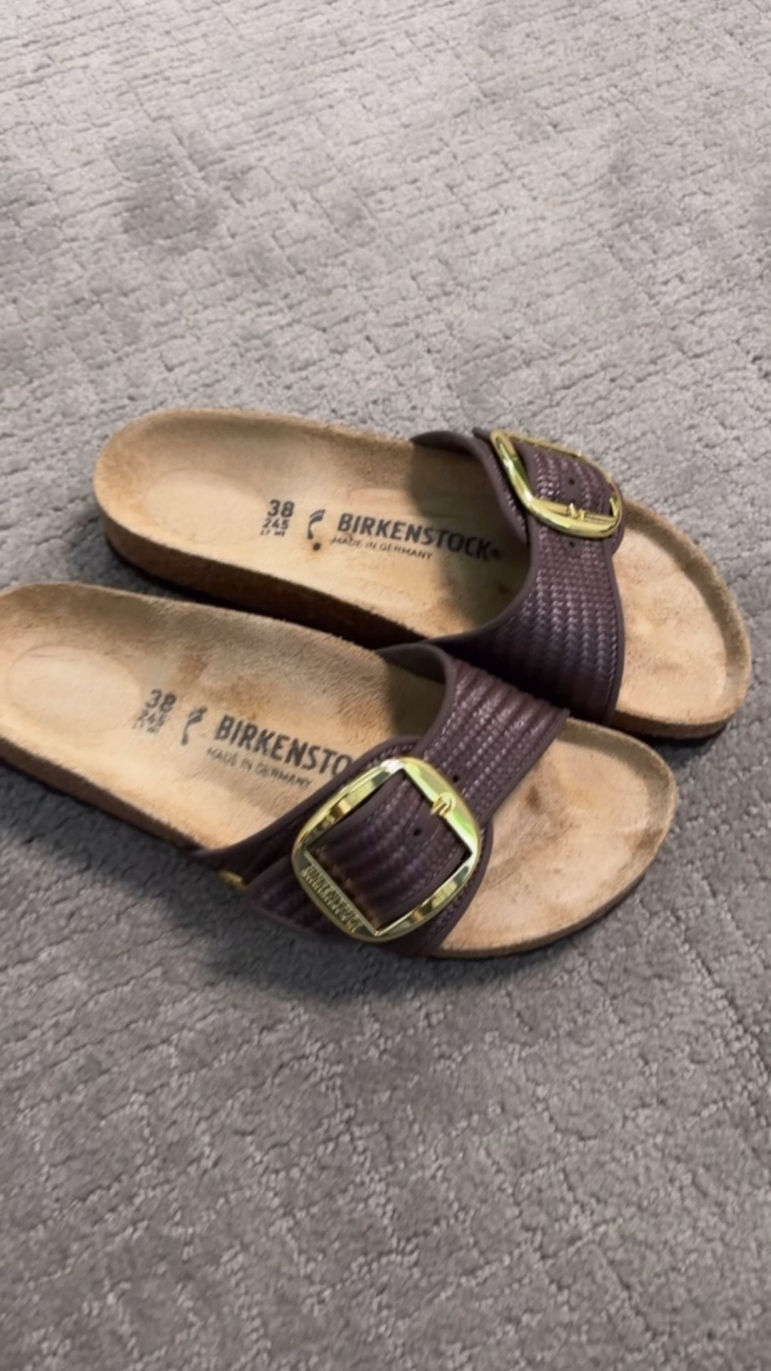 A perfect summer sandal 

With a new look / material 

Fit tts I wear 38 normally 7 1/2

#LTKTravel #LTKOver40 #LTKSeasonal