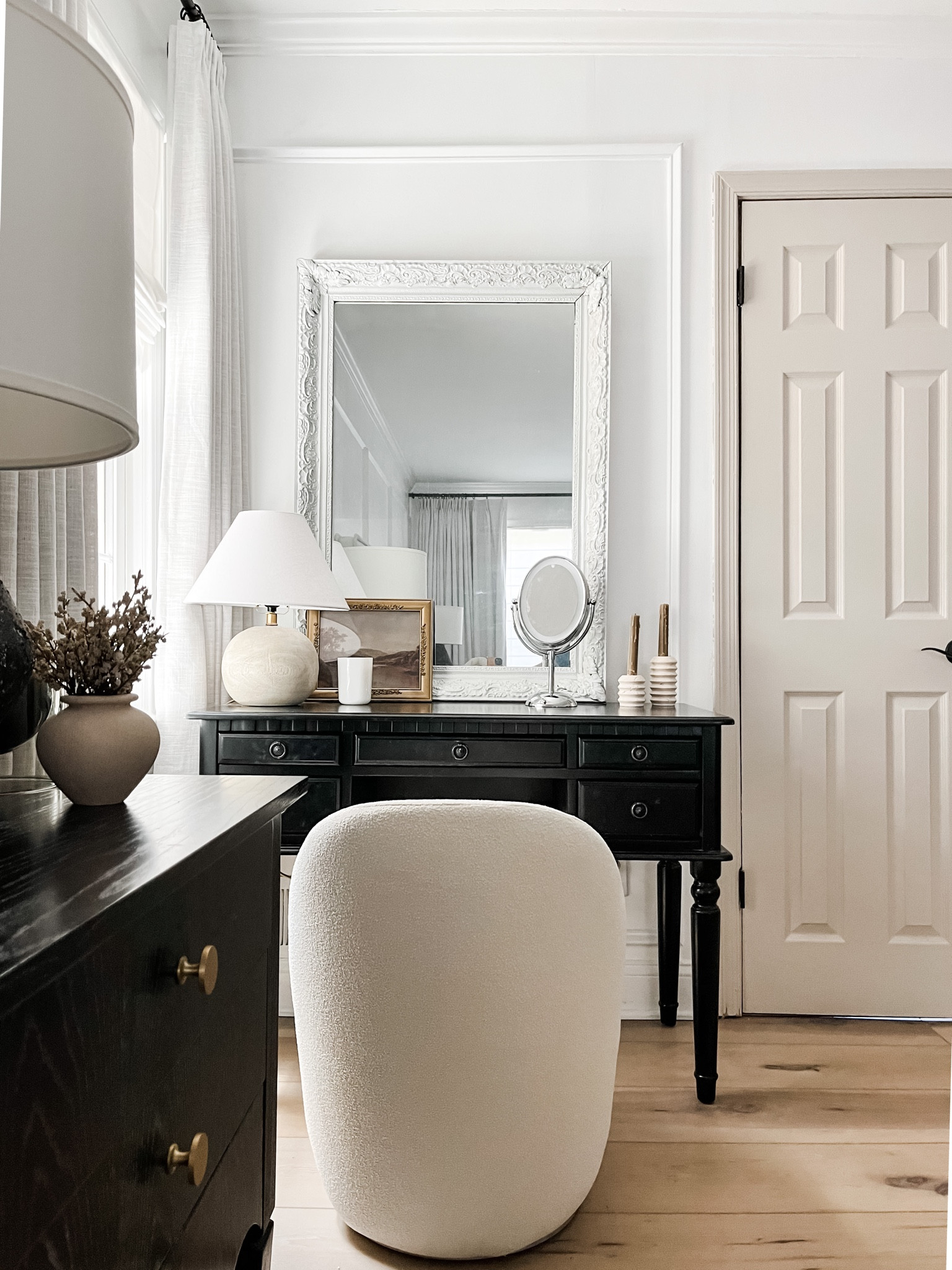 My makeup area! Vanity desk and stool

#LTKhome