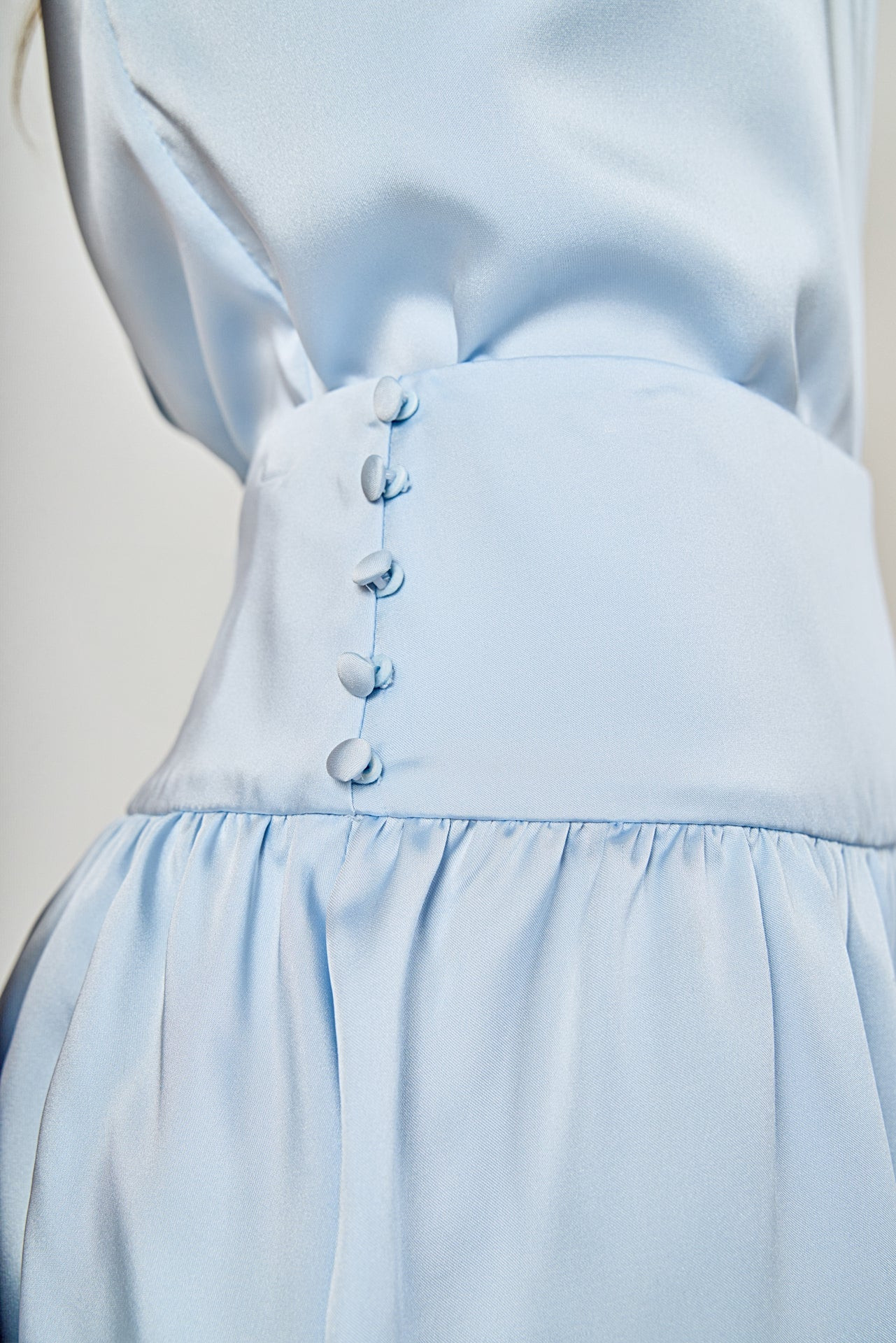 Low Rise Satin Mini Skirt | Endless Rose