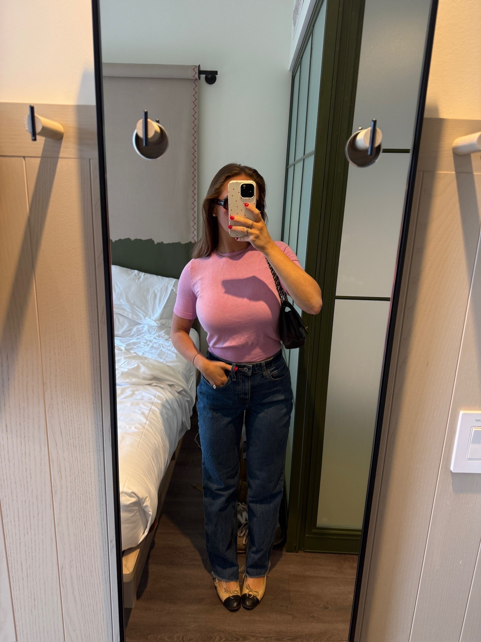 pop of pink 💓 paired with these @abercrombie jeans I love!

fall outfits women
summer to fall outfit
Abercrombie jeans
cashmere short sleeve sweater

#LTKgrwm #LTKootd #LTKSeasonal