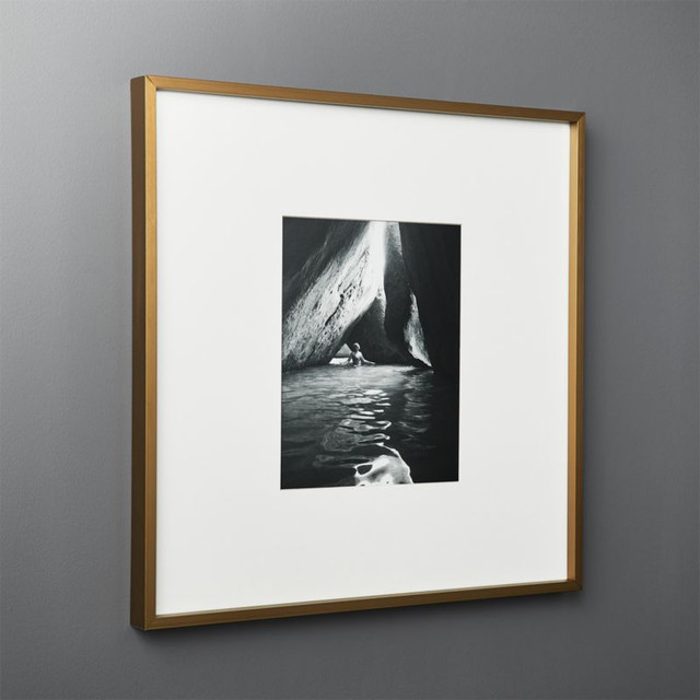 Gallery brass picture frame