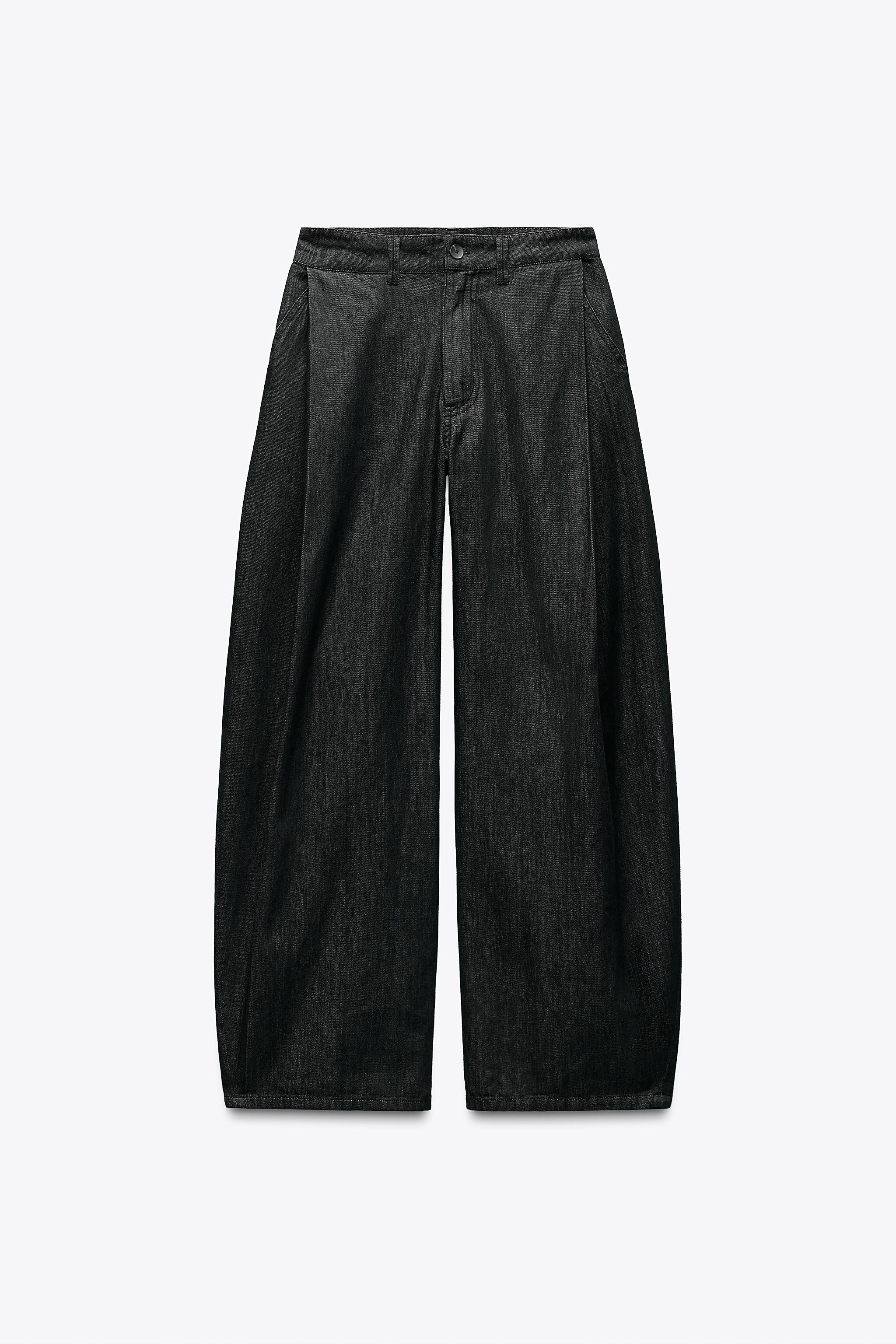 Pants made of 100% cotton. Mid-rise and belt loops. Side pockets. Back patch pockets. Front plea... | Zara US