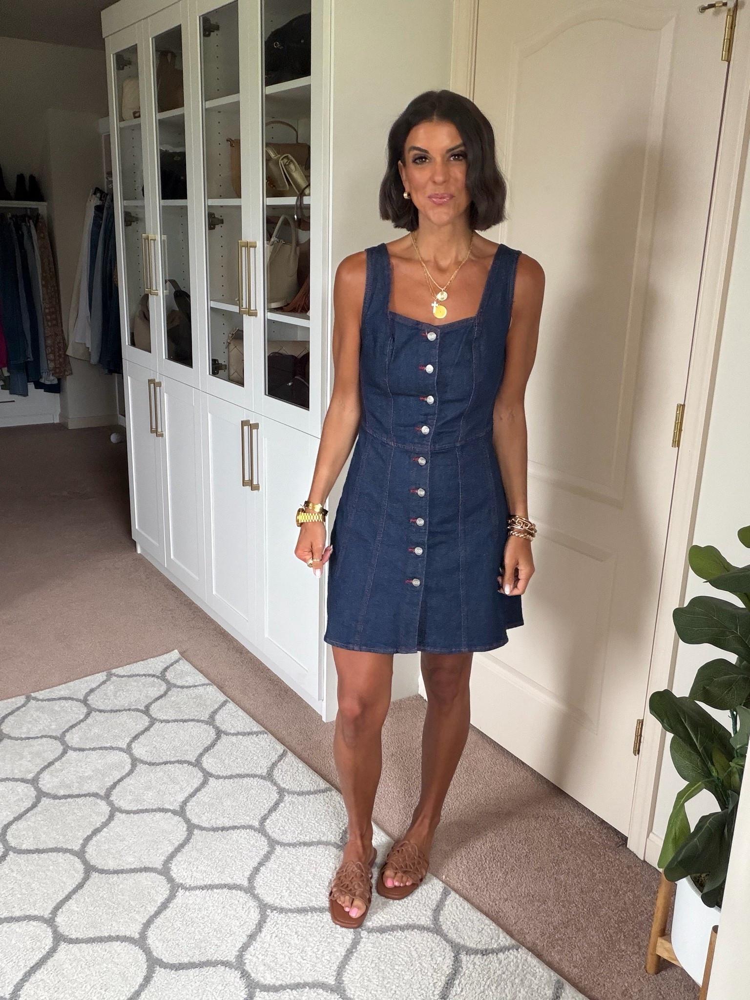 How adorable is this new Walmart dress?! I’m 5’5 and in size xs

#LTKSaleAlert #LTKootd #LTKmomlife