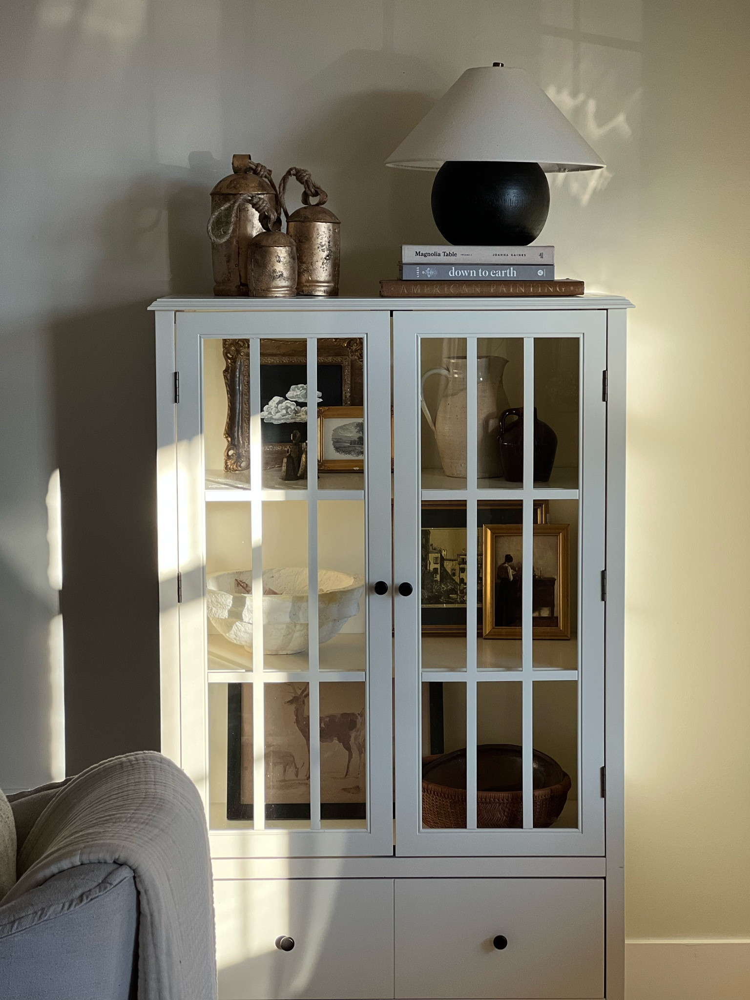 Short white target cabinet

White cabinet
White cabinet with doors
Target find
Target cabinet

#LTKFind #LTKhome
