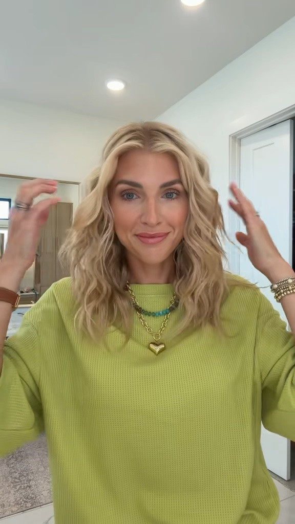 I’m loving styling my hair with this waver! And it’s on sale for prime day!
