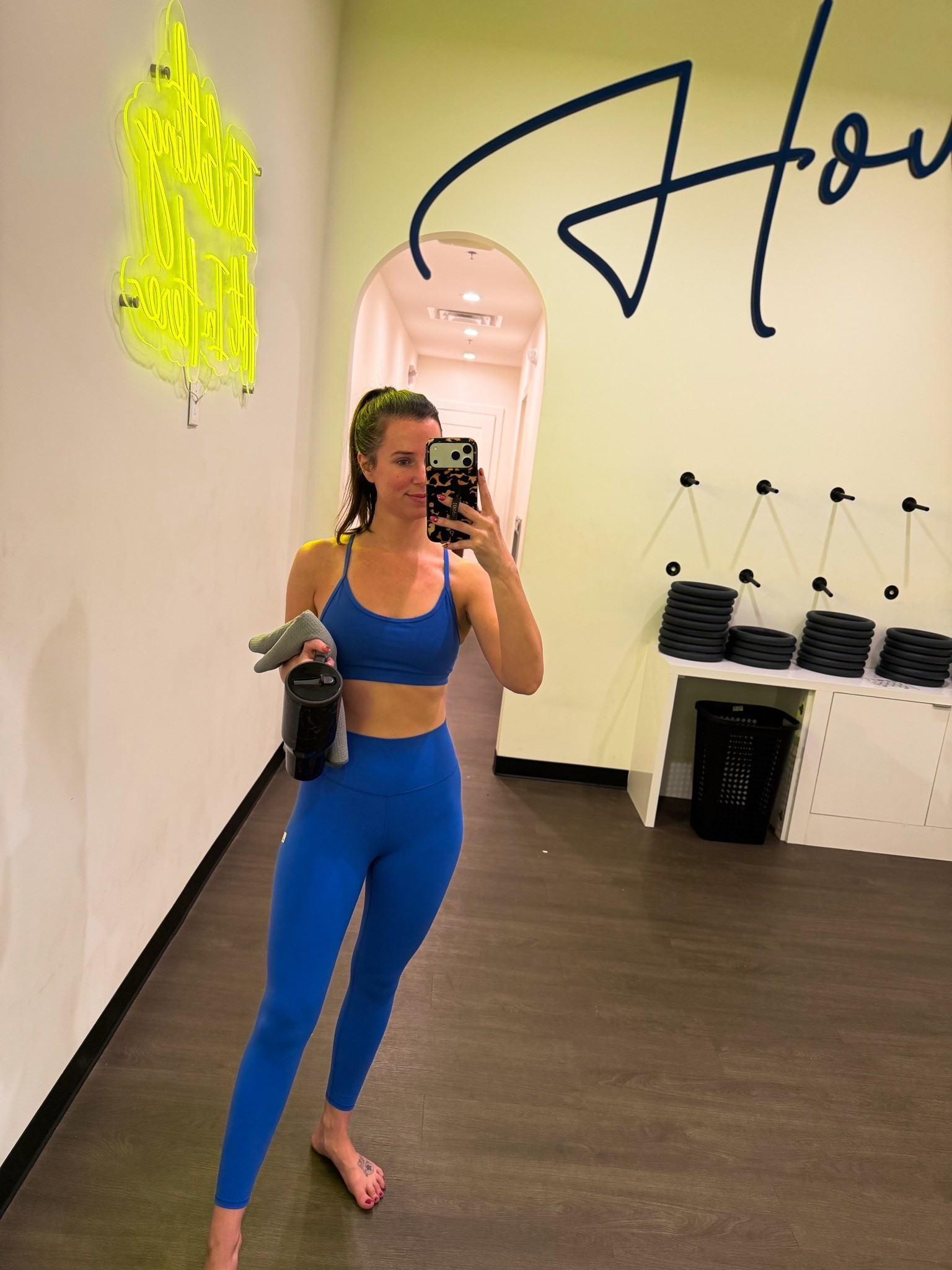 Vuori // matching set // workout // Pilates // yoga // leggings // sports bra // under $100

#LTKootd #LTKSaleAlert #LTKHome