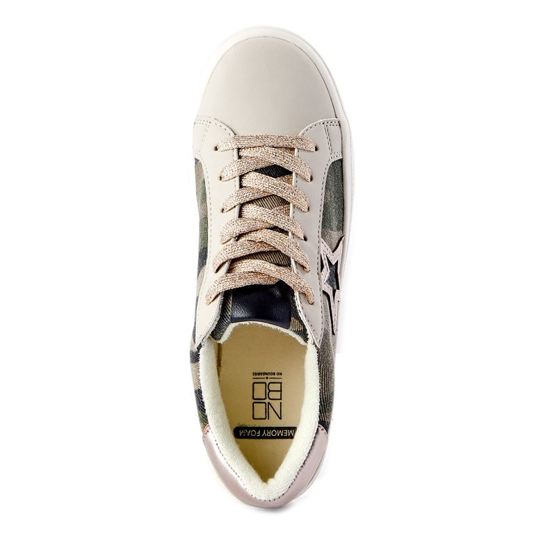 No Boundaries Women's Low Top Star Sneakers - Walmart.com | Walmart (US)