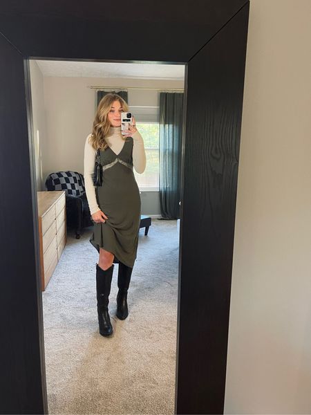 i’m completely obsessed with this target dress…and it’s on sale!!
•
•
•
#seasonal #mididress #westernboots #oldnavy #turtleneck #winterfashion #datenight #chic #holidays #partydress #thanksgiving #christmas #birthday #chillyfits #giftguide #under50 #sale #styletip #olivegreen #classy

#LTKsalealert #LTKparties #LTKHoliday