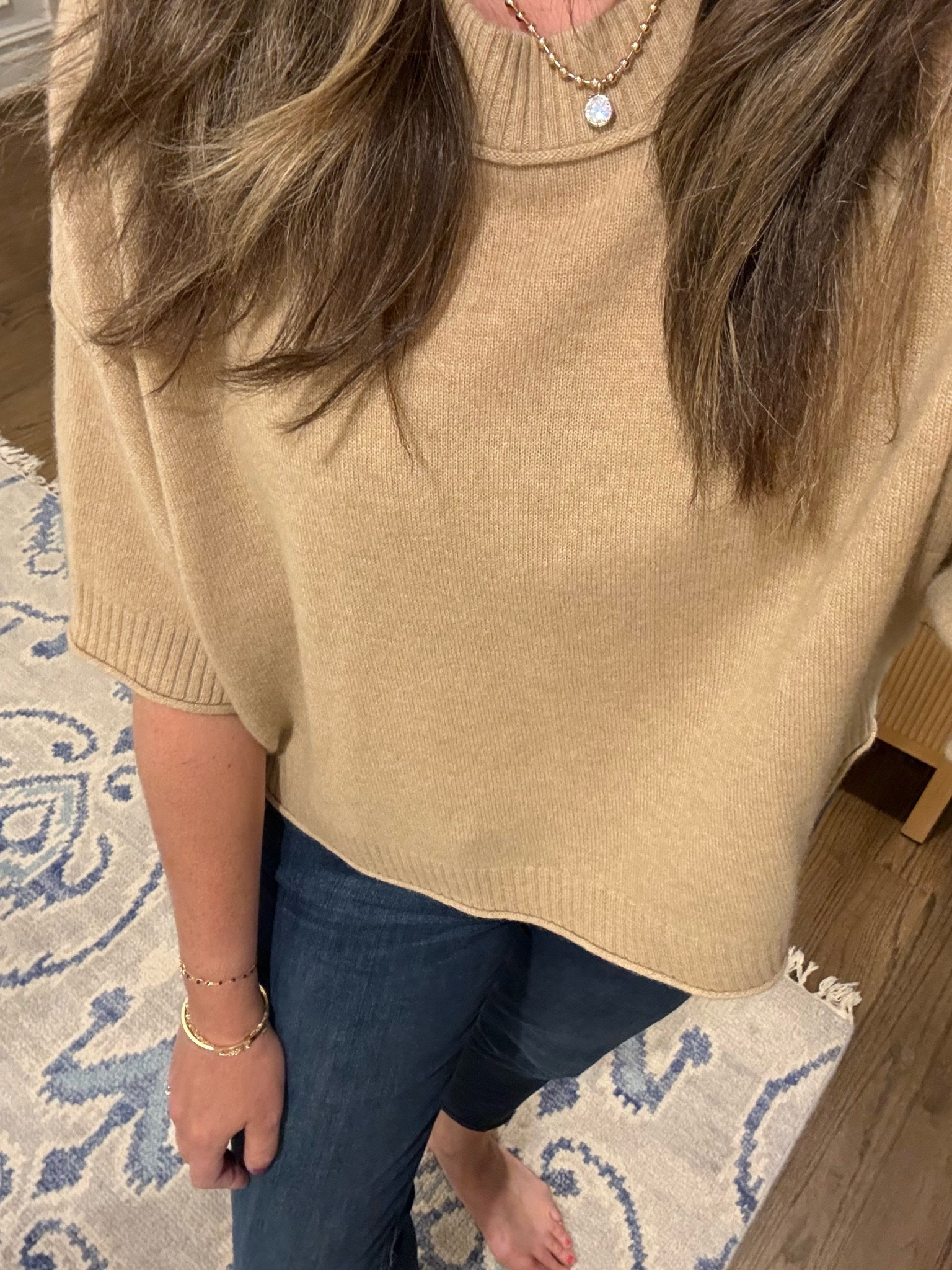 Wore this cashmere top out to dinner and drinks tonight! Perfect weight for this time of year and comes in a ton of colors! Use code ANTHRO20 for 20% off

#LTKSaleAlert #LTKdayinmylife #LTKootd