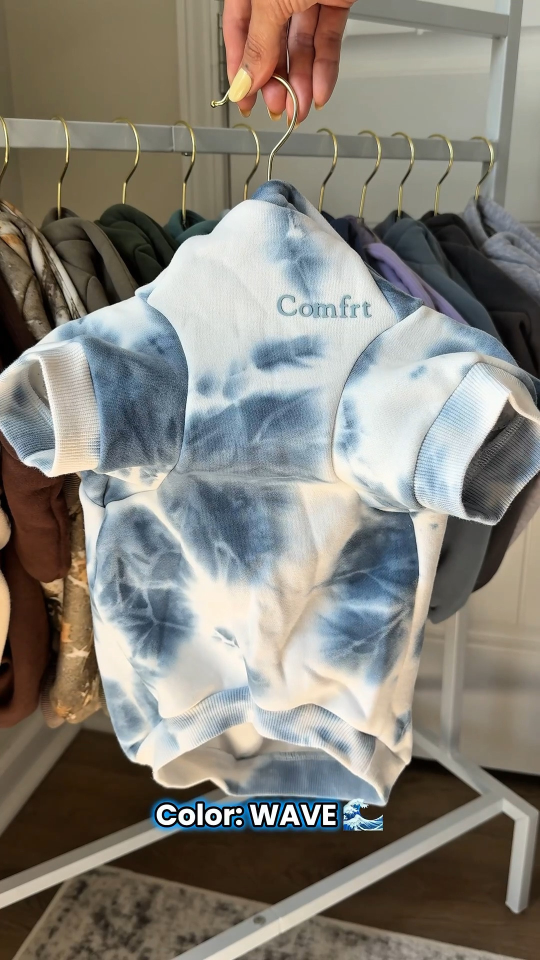 Matching from head to PAW 🐾☁️🤎
 
#Comfrt #TieDye #PetClothing #DogHoodie #Goldendoodle #OversizedClothing #MatchingOutfits 

#LTKPets #LTKFamily #LTKMidsize