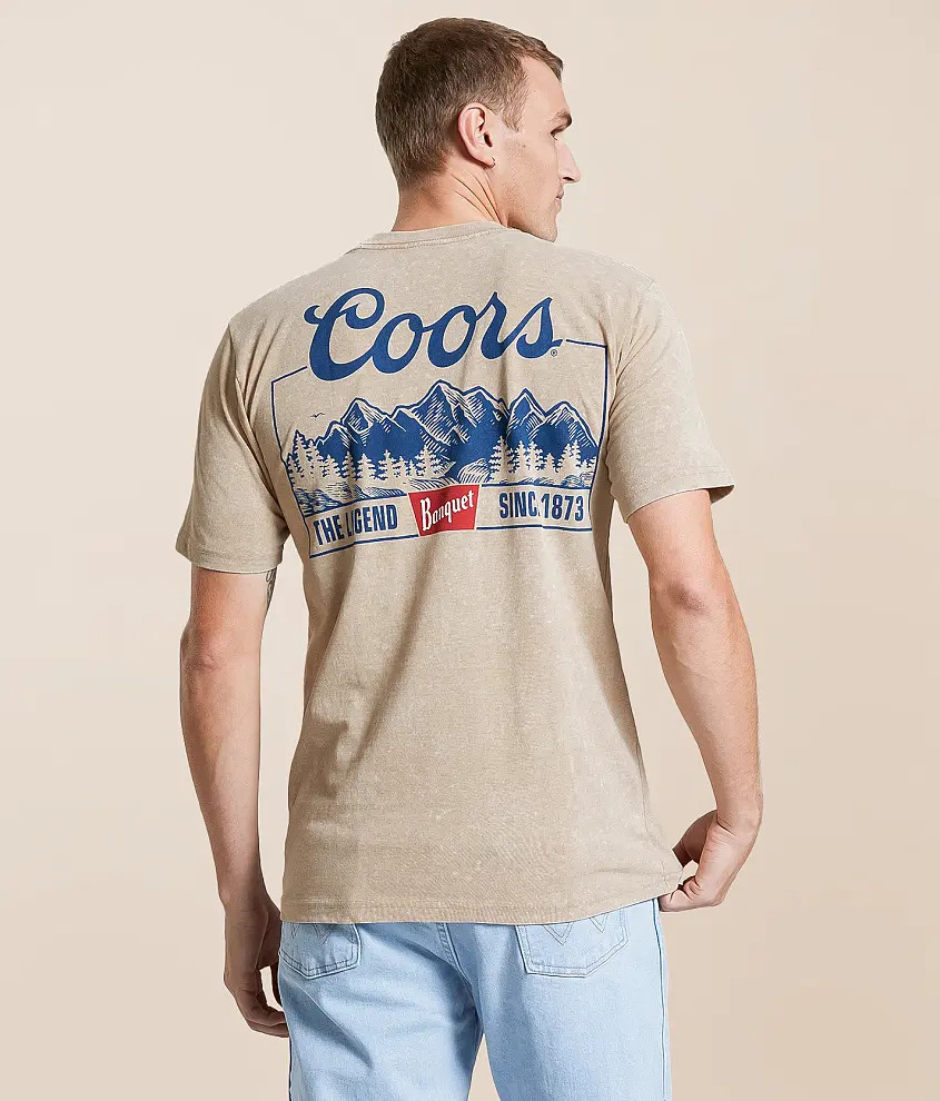 Coors® Banquet Mountain T-Shirt | Buckle