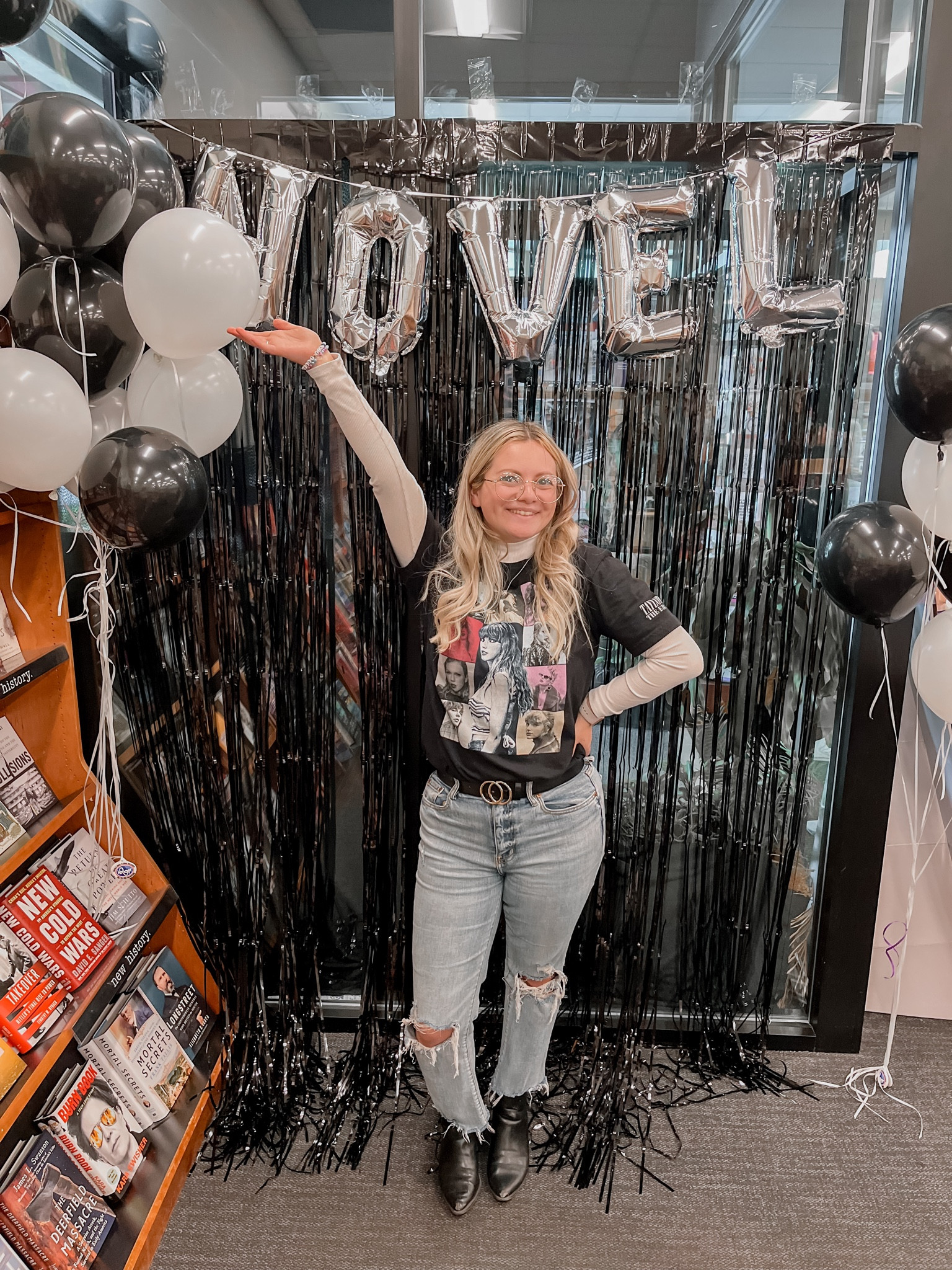 Taylor swift
Swiftie outfit
Taylor swift outfit

#LTKFestival #LTKfindsunder50 #LTKfindsunder100