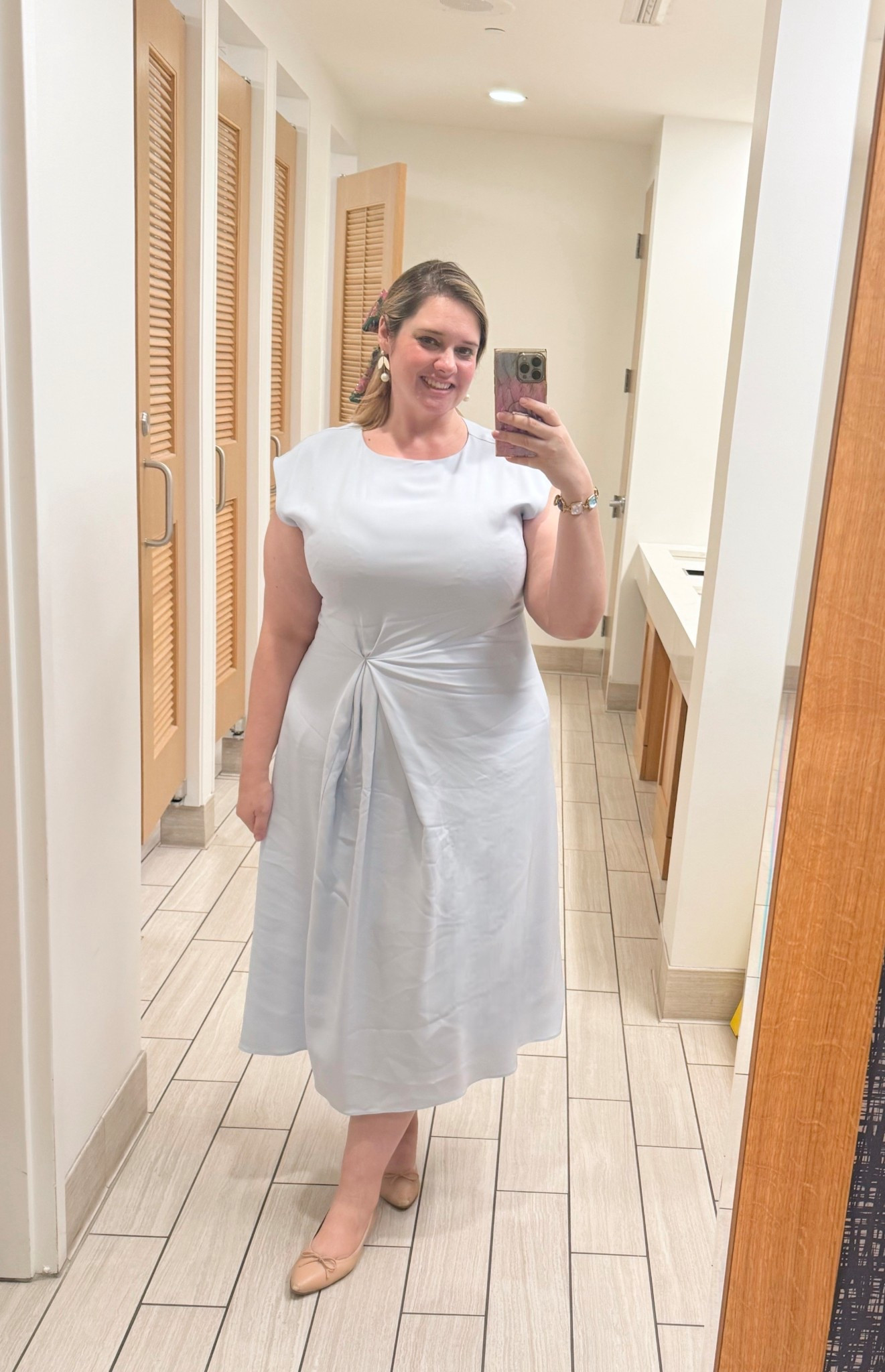 Love this light blue look for the office 

#LTKWorkwear #LTKMidsize #LTKBump