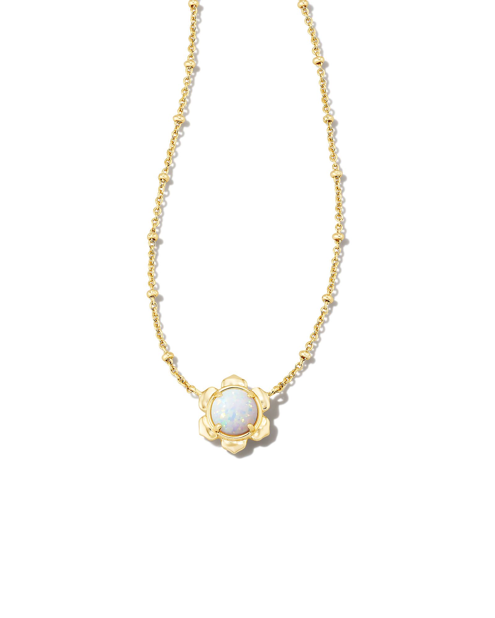 Susie Gold Short Pendant Necklace in Bright White Kyocera Opal | Kendra Scott | Kendra Scott