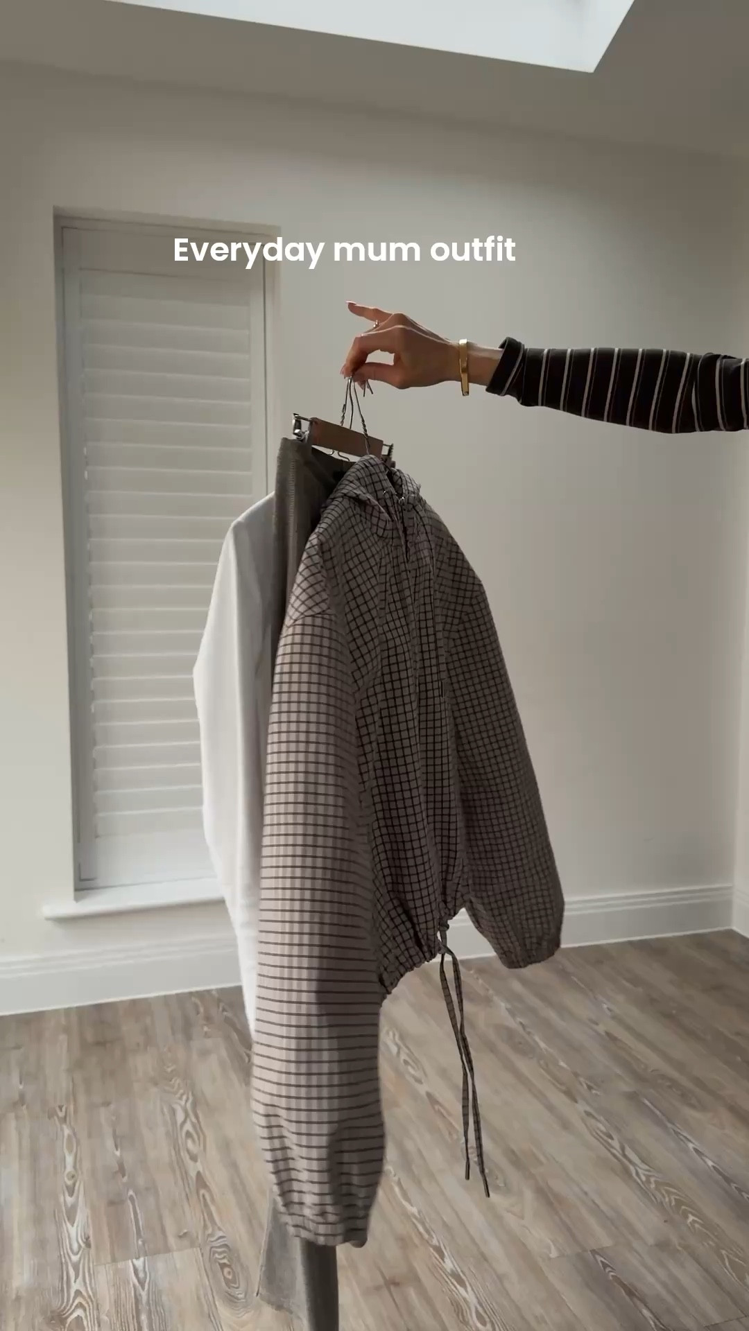 Everyday mum outfit. Trousers that are basically pyjama bottoms will always be a yes from me! How stunning is this jacket too! Perfect spring jacket 

#LTKuk #LTKspring #LTKstyletip