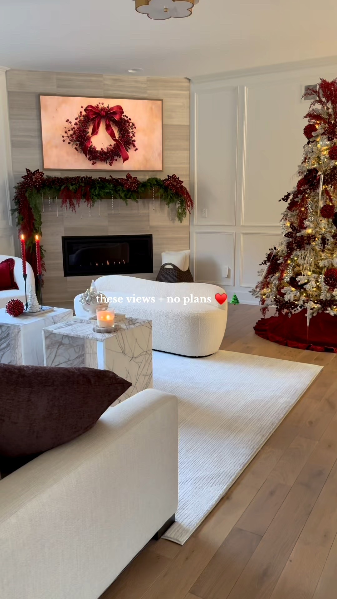 Setting all the cozy holiday vibes  

#LTKSeasonal #LTKdayinmylife #LTKHoliday