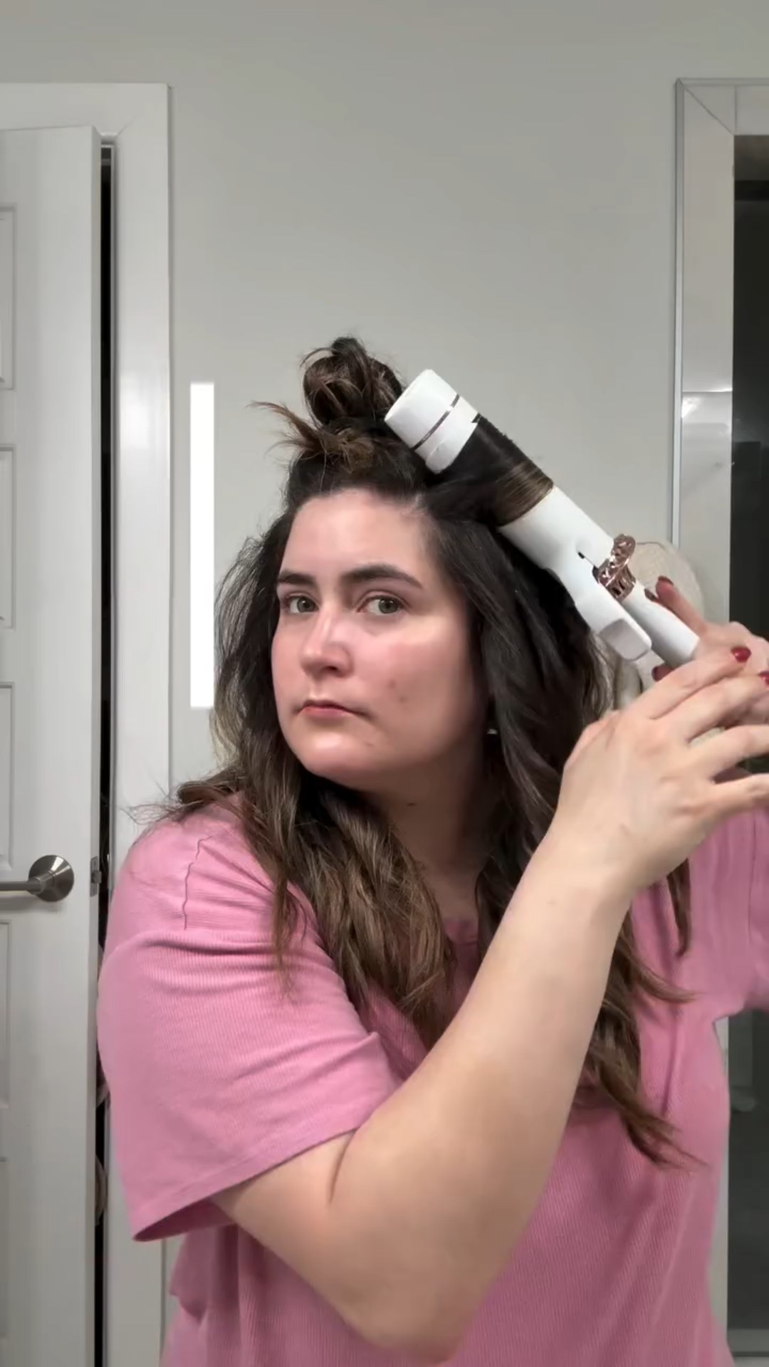 NGL all the Vlogmas posts got me so motivated to create content 🥹 I may just be getting rid of content I have saved, but enjoy a real morning in my life as a working mom today 😅 #vlogmas #grwm #workingmom morninginmylife elfontheshelfideas 
@t3micro @cielecosmetics @charlottetilbury @starbucks @bumbleandbumble