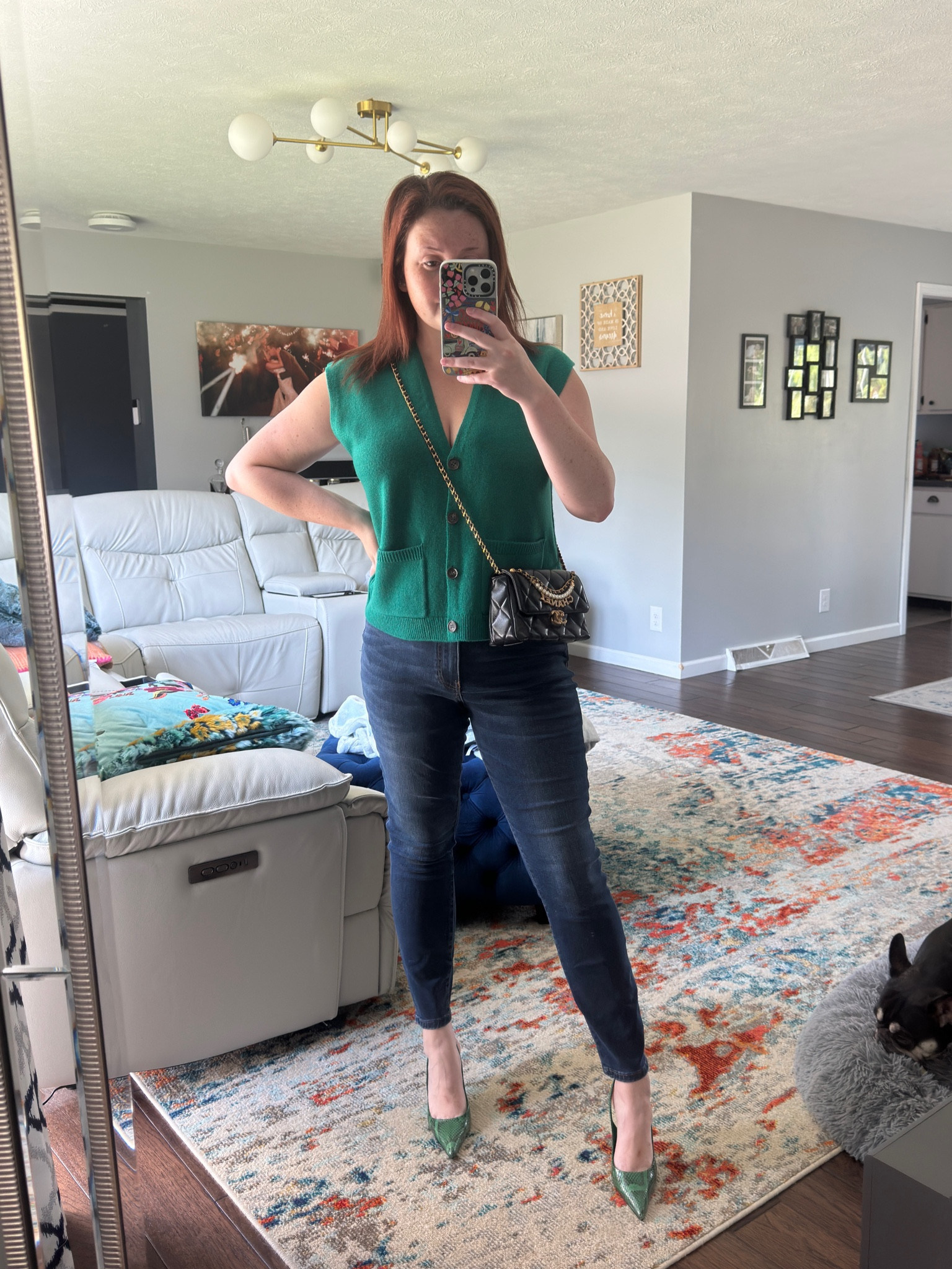 Sweater vest is from me + Em and pants are kut from the Kloth and shoes are dolce and gabbana. Perfect fall transition look!


#meandem #me+em #london #londonfashion #londonbrand #nordstrom #falltransition #fall #fallstyle #fallfashion #falloutfit #dolce #dolcegabbana #dolceandgabbana #kutfromthekloth #nordstrom 

#LTKSeasonal #LTKWorkwear #LTKShoeCrush