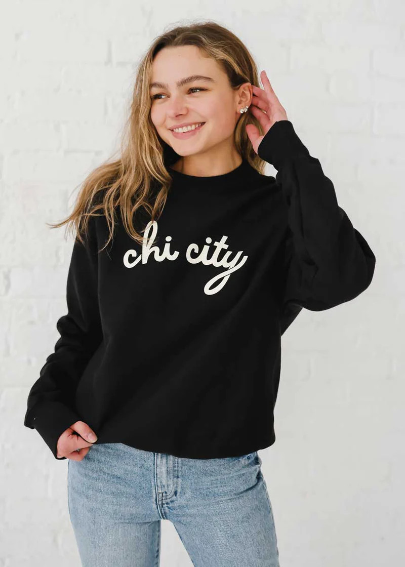 Chi City Champion Sweatshirt - Black | Alice & Wonder