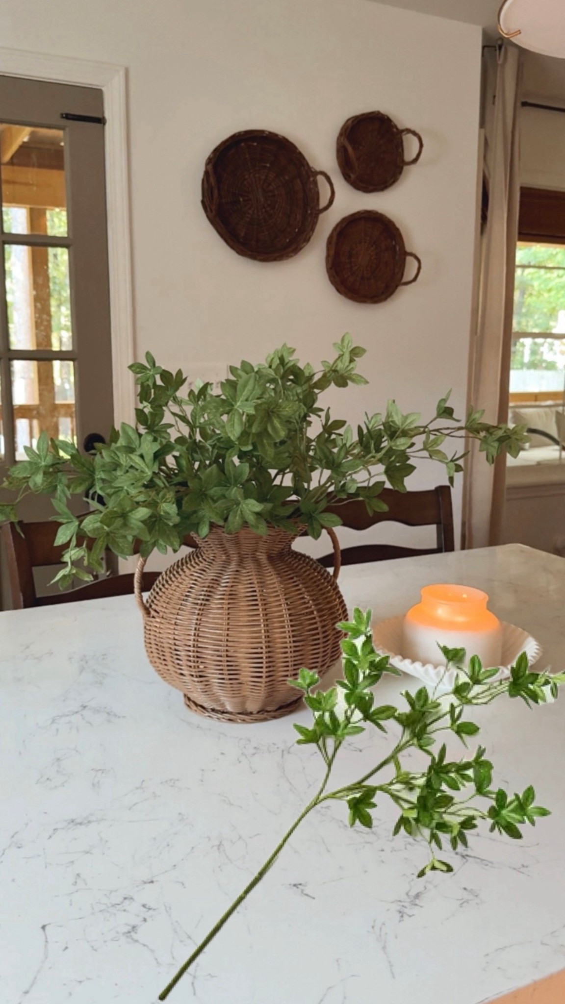 The stems in my woven vase*

I have 5 in this vase 

*woven vase is from At Home Stores

#LTKFindsUnder50 #LTKHome #LTKSaleAlert