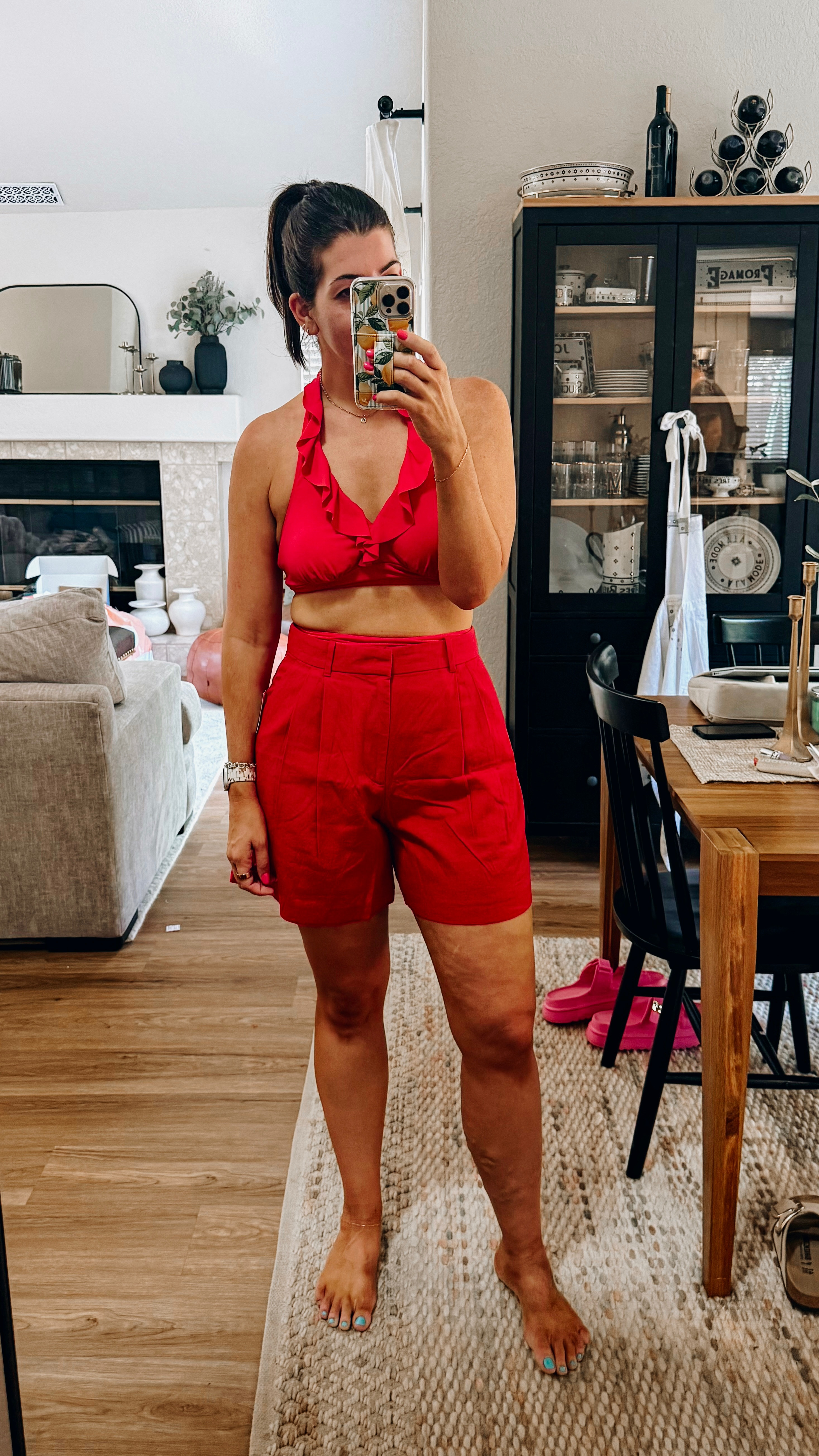 In a medium tall in the linen shorts 

#LTKSaleAlert #LTKOver40 #LTKMidsize