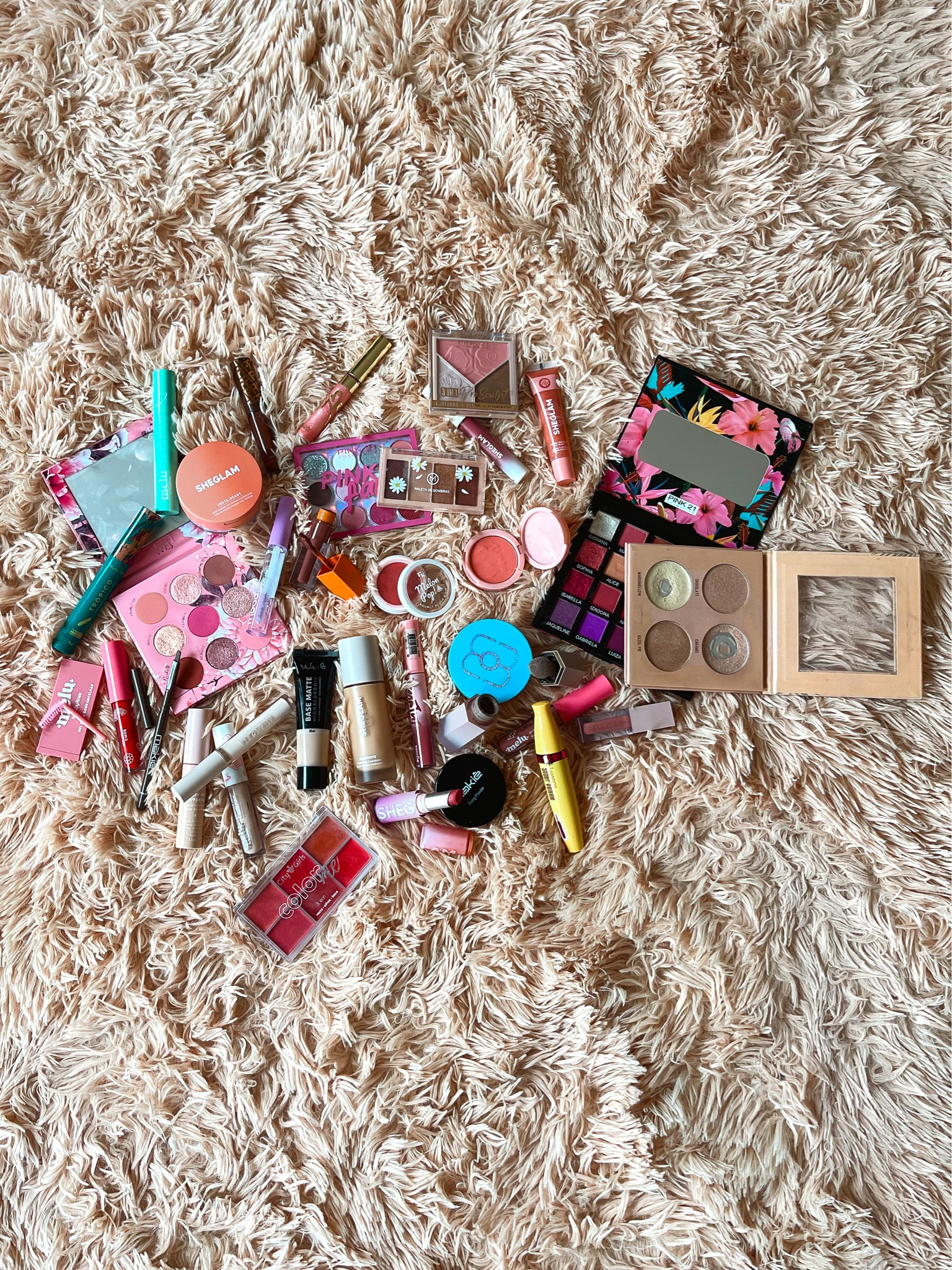 Indicações de produtos que eu realmente amo e com certeza compraria de novo várias vezes! ❤️ Deixei links dos produtos que me pediram indicações nos Stories

#LTKfamily #LTKbeauty #LTKbrasil