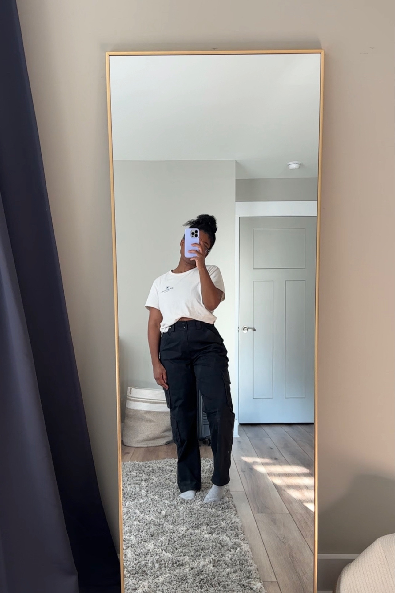 You need these cargo pants in your life! So comfortable, flattering, and they are on sale💁🏾‍♀️

Got my true size 27 short. 


#LTKstyletip #LTKSale #LTKFind