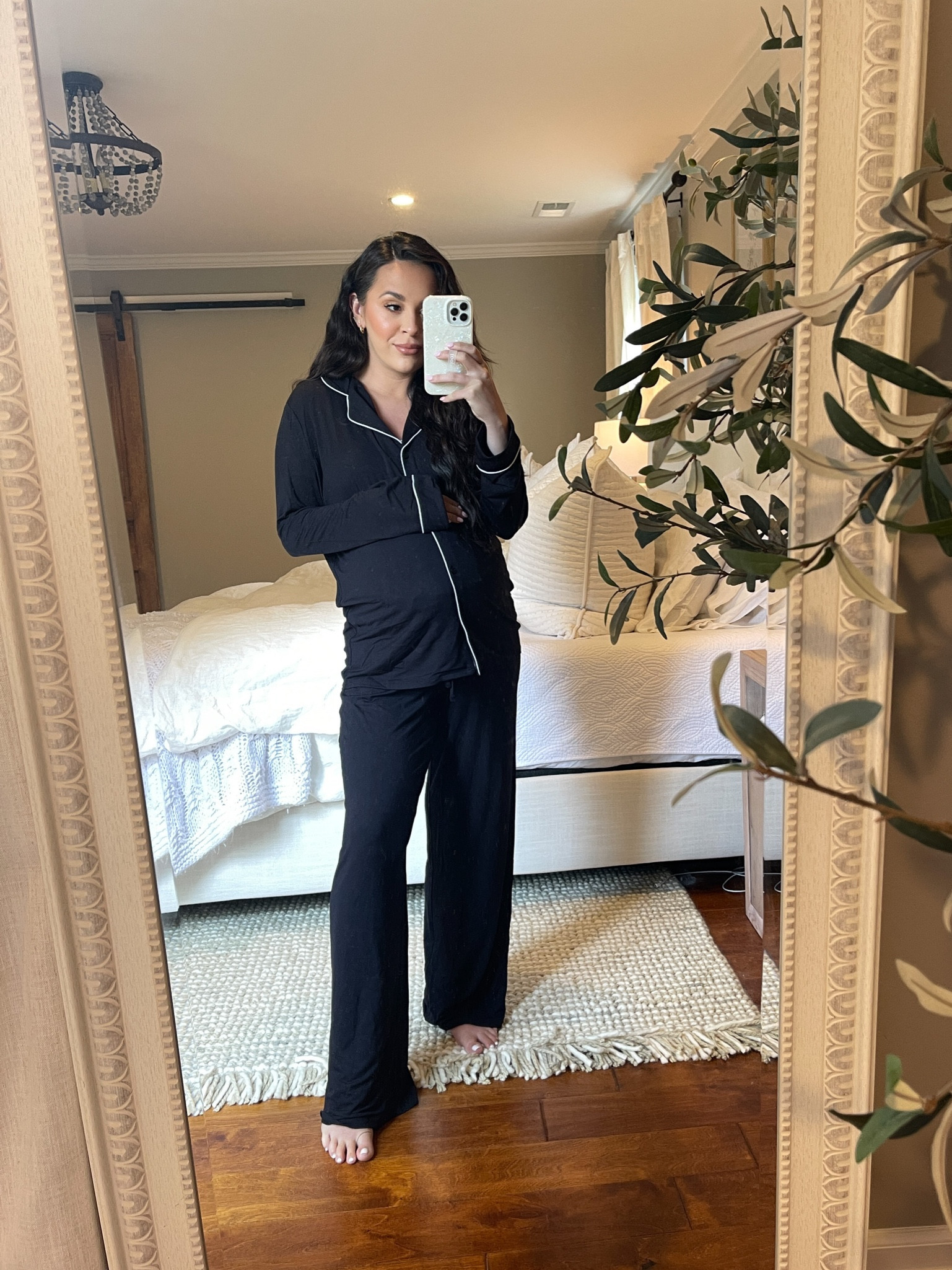 These pajamas from the Nordstrom sale are elite! High waisted and super comfortable/soft. I’m wearing a size Medium for the bump! 

#LTKbump #LTKxNSale #LTKunder100