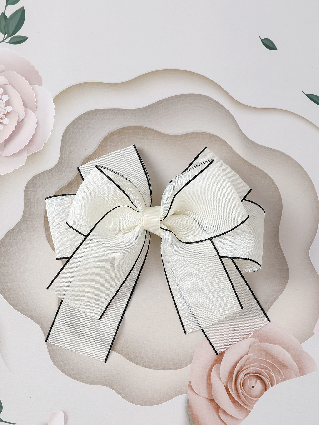 Toddler Girls Bow Decor Hair Clip | SHEIN