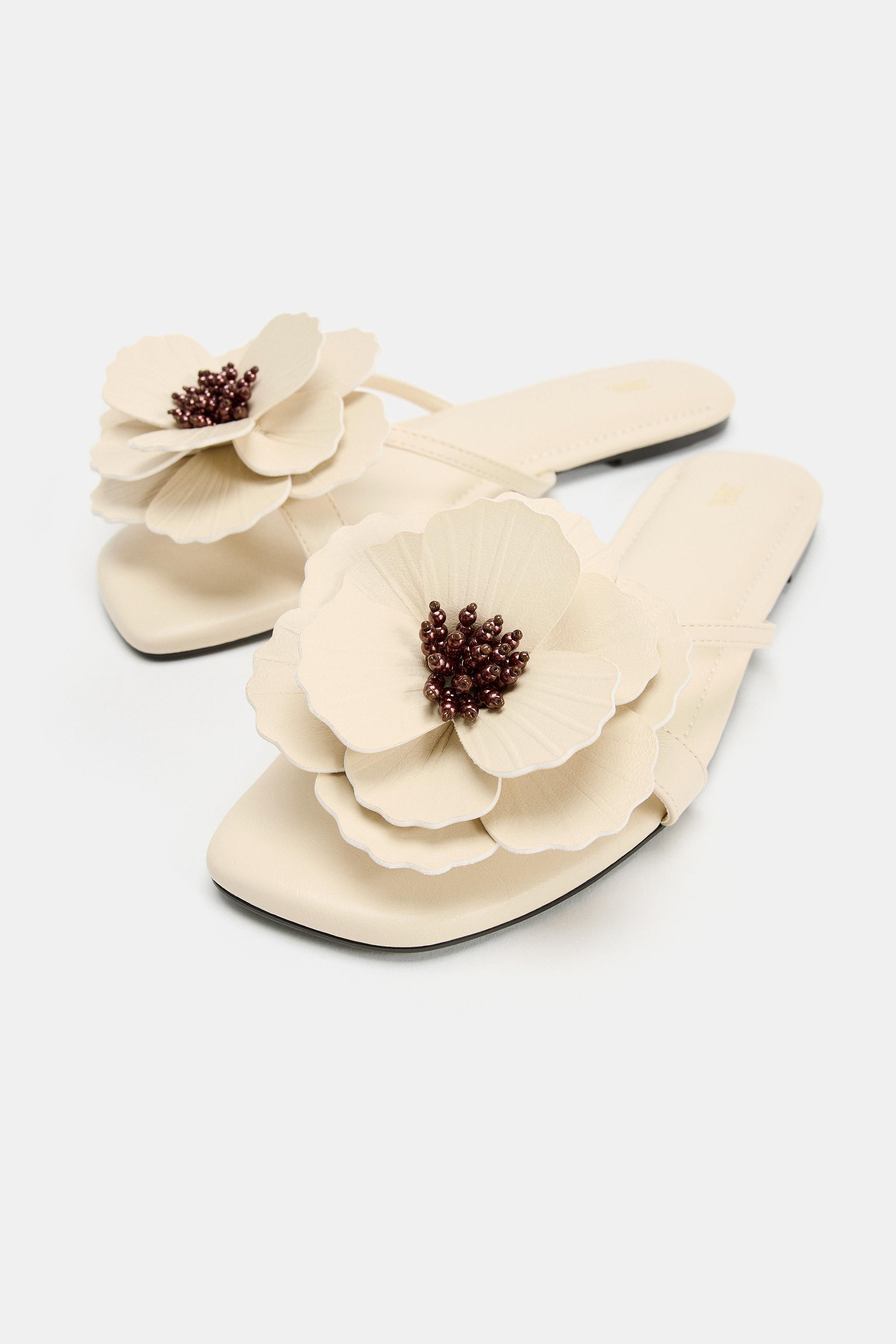 FLORAL DETAIL FLAT SANDALS | Zara US