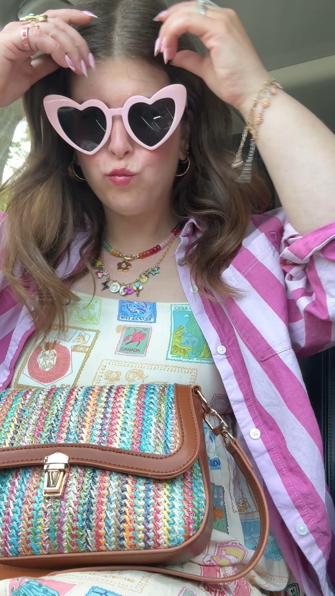 A rainbow bag for a rainbow outfit 

#maximalist #dopaminedressing #colorfulstyle #ootd #maximaliststyle