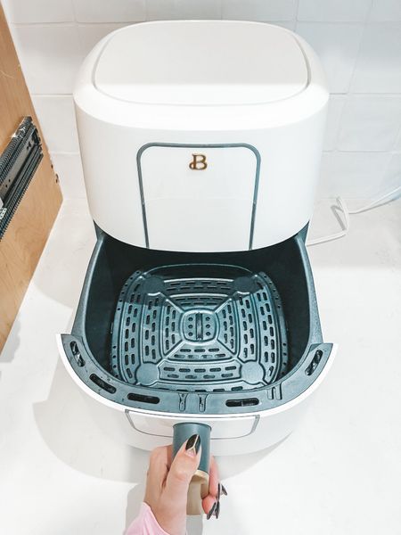 My favorite air fryer now comes in 3 qt for only $29! The best Walmart find ever!

#airfryer #beautifulbydrew #kitchenmusthaves

#LTKGiftGuide #LTKfindsunder50 #LTKhome