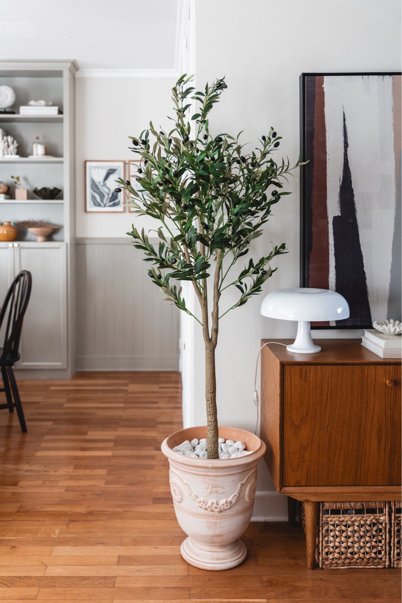 Nouvel olivier dans ma pièce de vie

#LTKhome #LTKfrance #LTKeurope