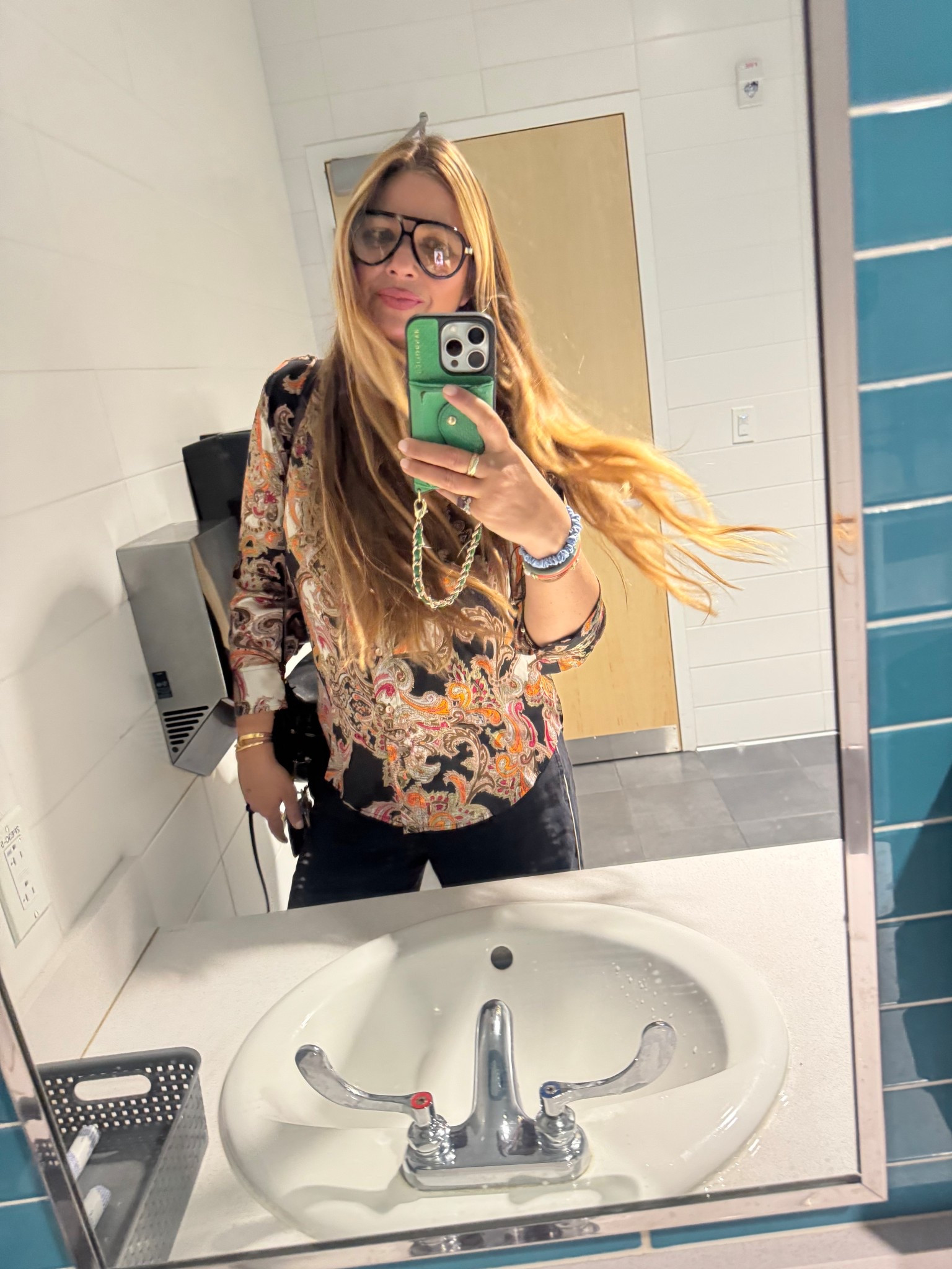 Hope you enjoy the discussion! Lipstick is Anna Sui 702 Lingerie Peach 
Glasses sold out most places but linked below! 
Foundation: IT CC Medium Tan 
Shirt: medium 
Pants: medium 
Hair Sea Glass + T3 hot rollers 

#LTKBeauty #LTKWorkwear #LTKstorytime