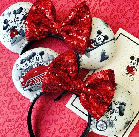 Mickey and Minnie Love ears | Etsy (US)
