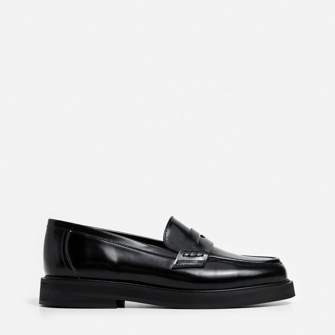 Sadie Leather Black Loafer | Flattered