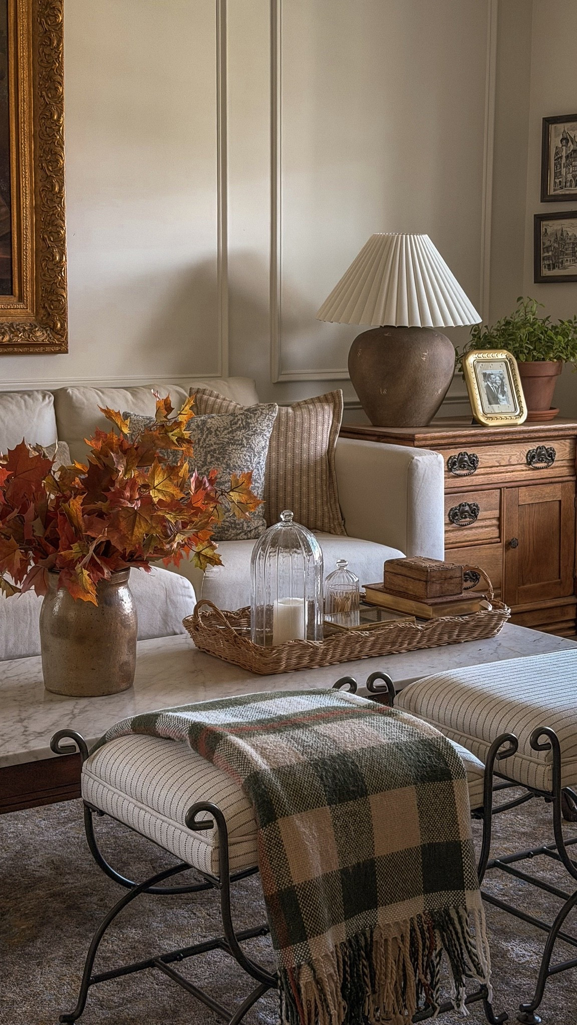 Slowly fall is creeping in 🍂

#LTKHome #LTKSeasonal