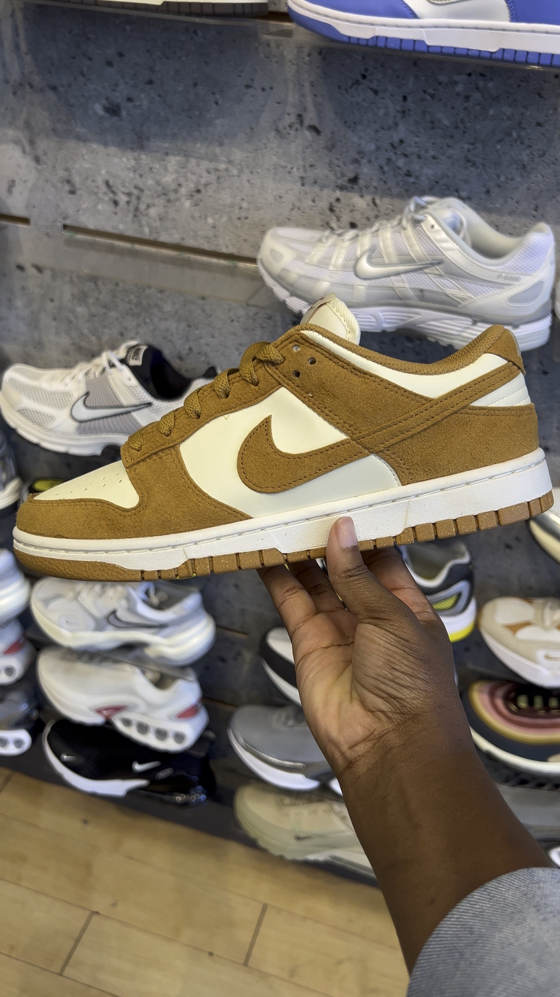 Neutral dunks for fall 🍁🍃🍂

#LTKShoeCrush