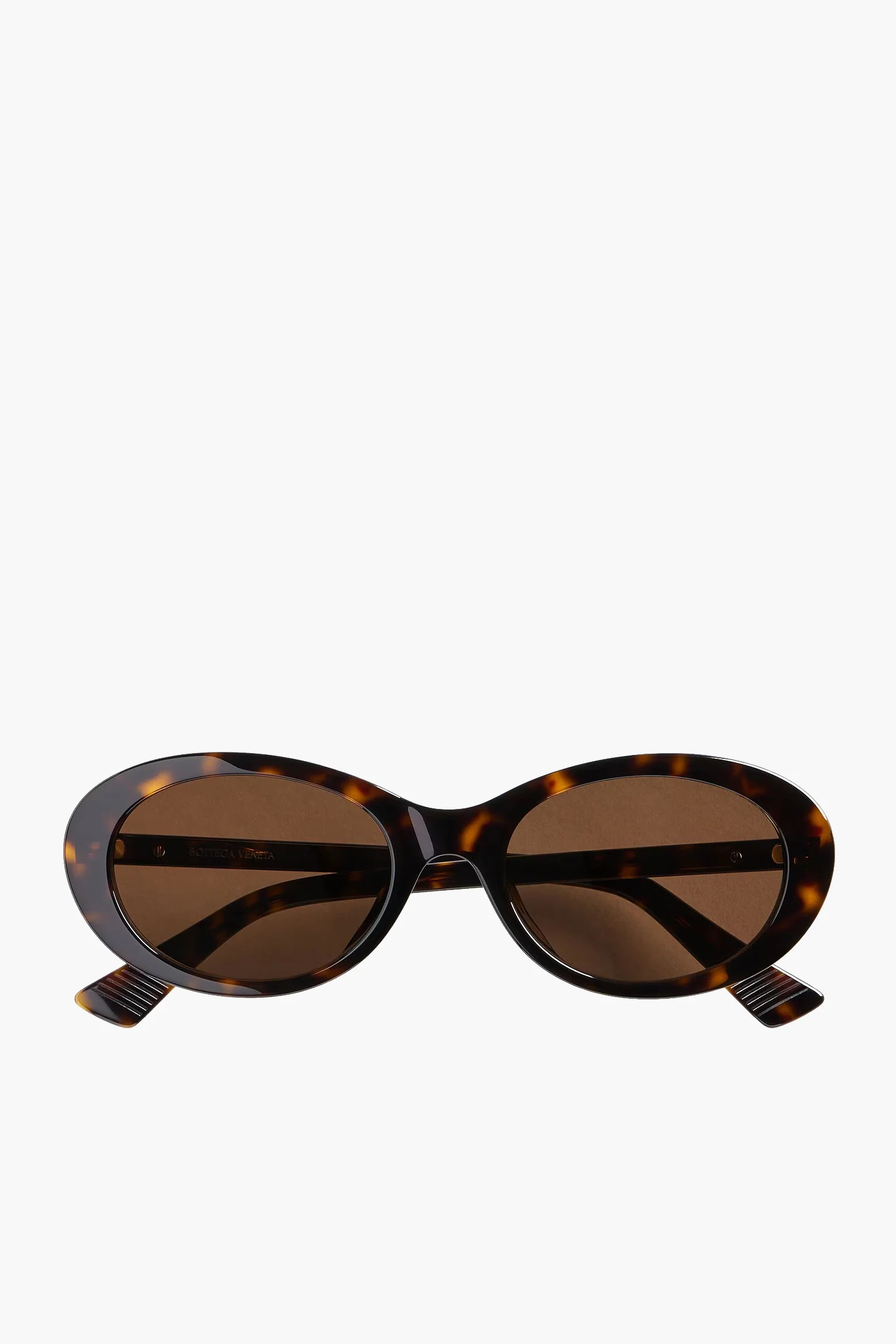 classic oval sunglasses | The New Trend (Australia & New Zealand)