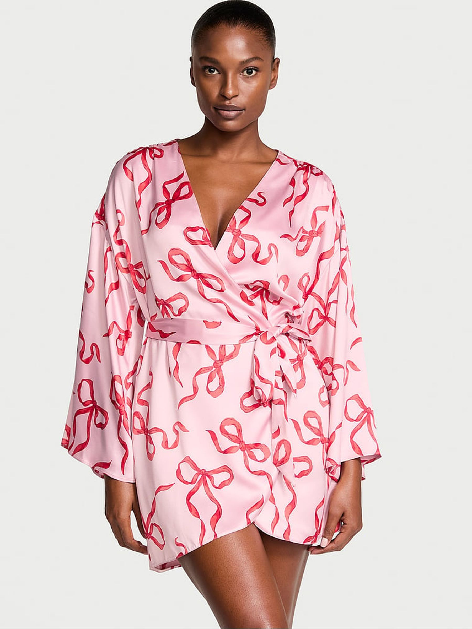 Buy Victoria's Secret Pink Bows Satin Short Robe from the Victoria's Secret UK online shop. | Victoria's Secret UK